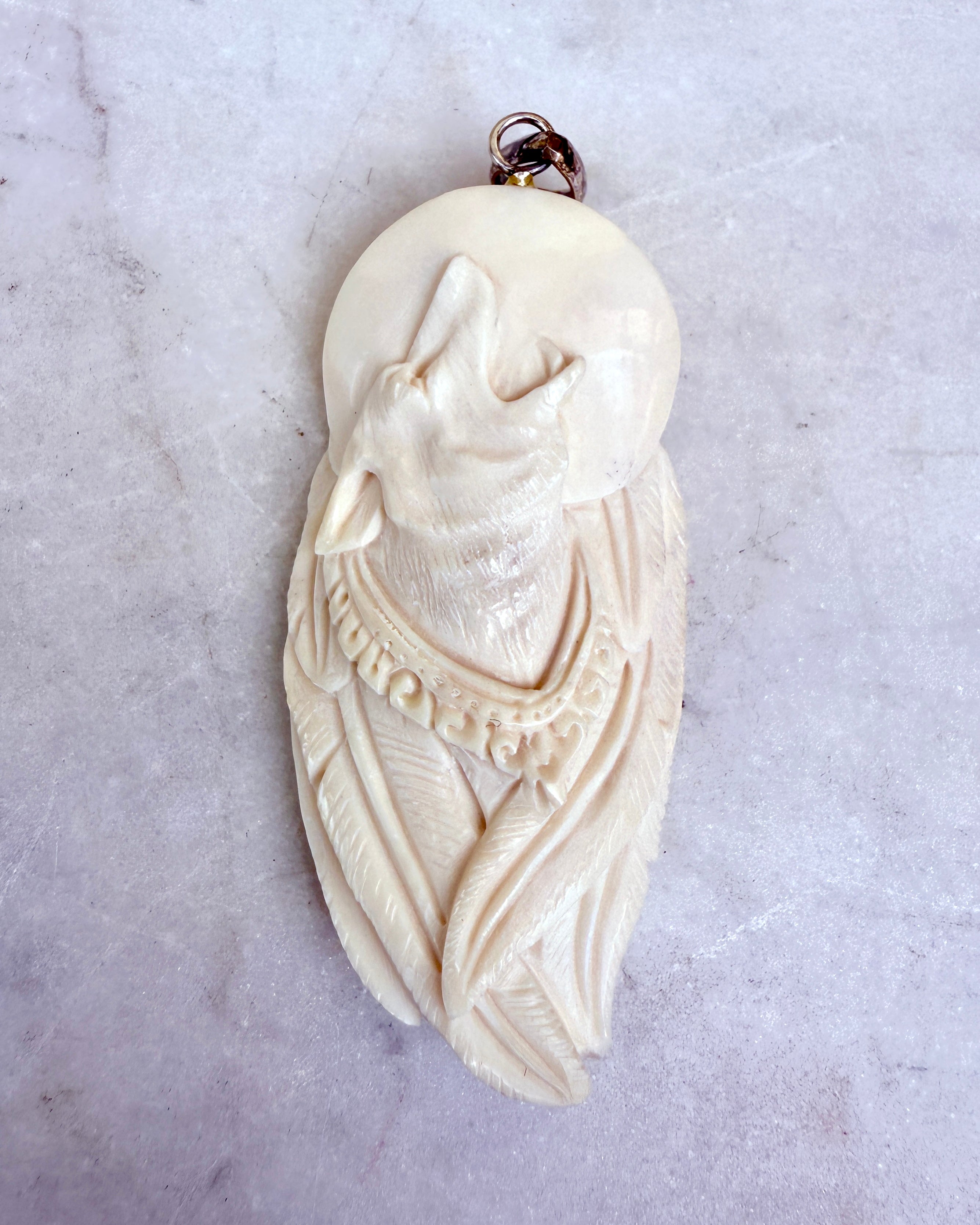 VÆKKER DIT INSTINKT - AMULET - UNIKA