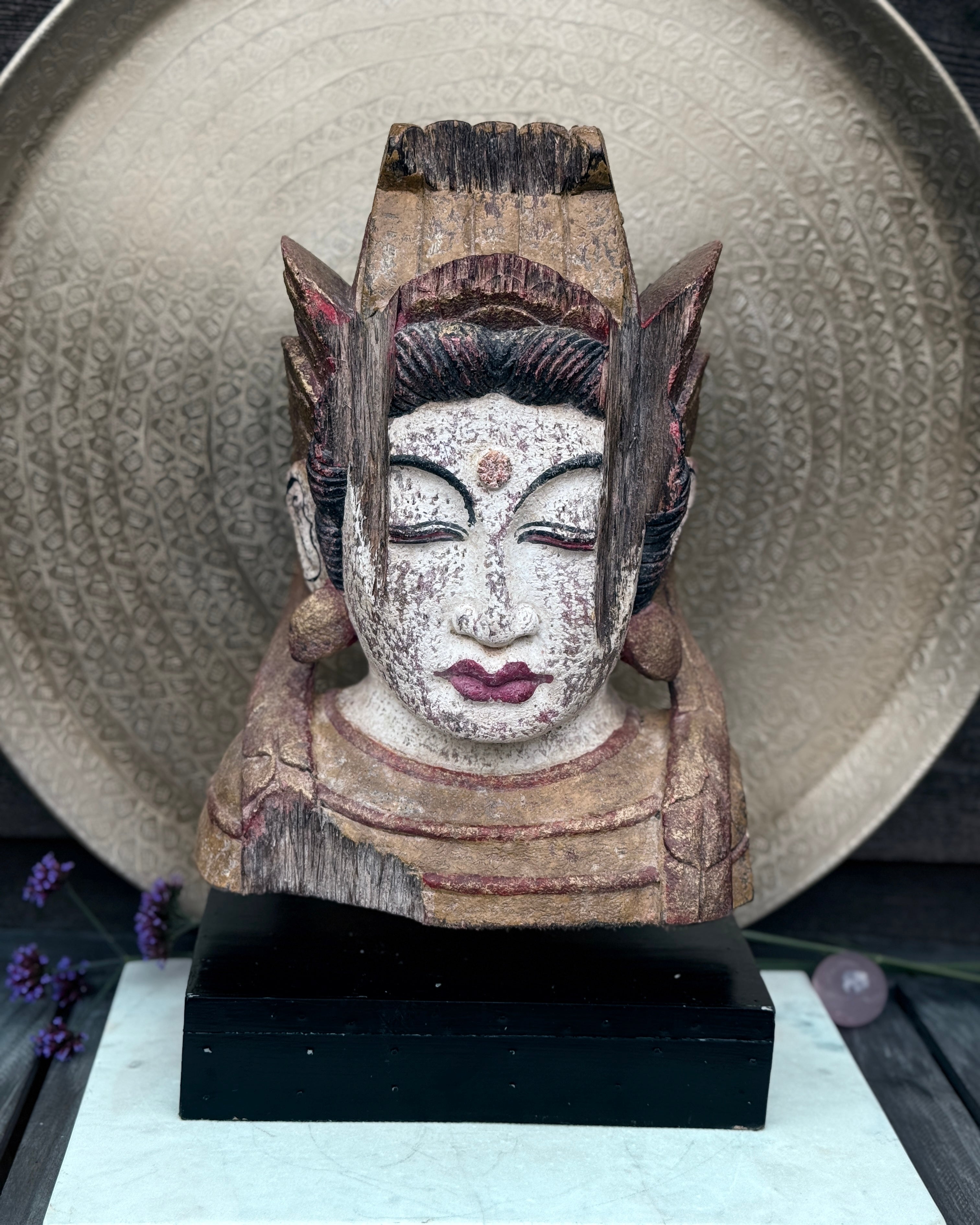 BEKÆMPER ENSOMHED - FIGUR - UNIKA