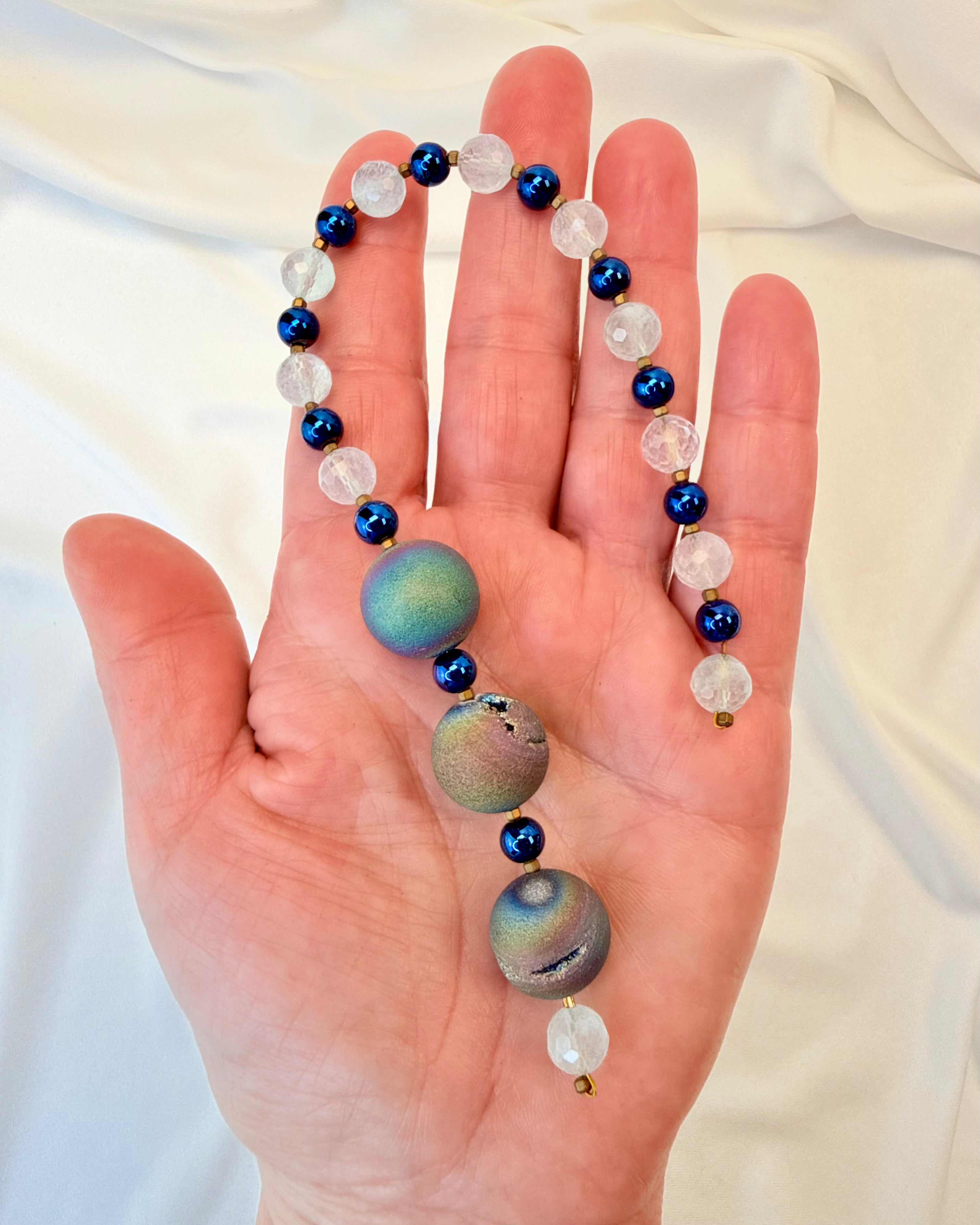 UNIVERSETS VELKOMST - KRYSTALKÆDE - UNIKA