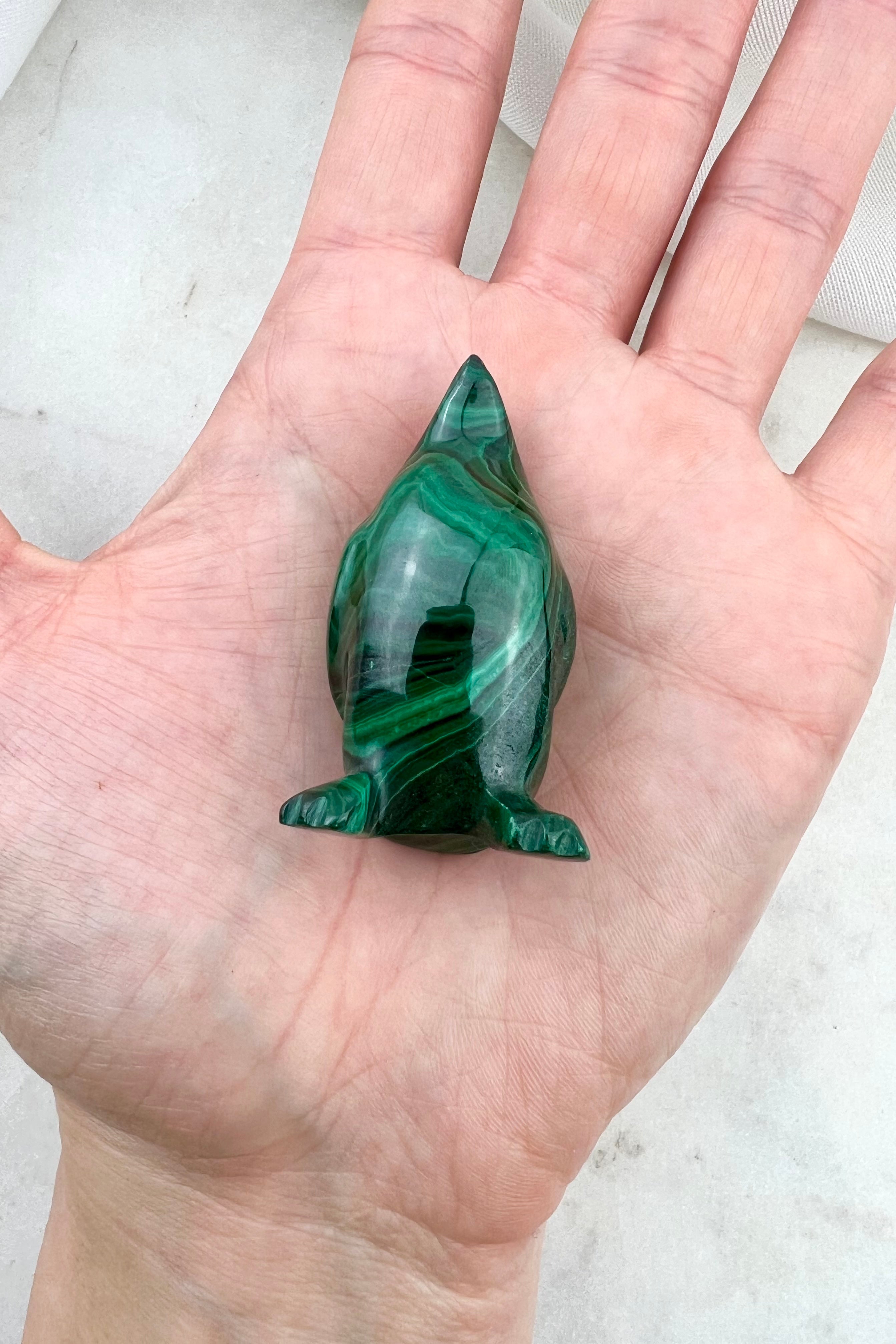 TRYGHED, PASSET PÅ & RO I MAVEN - Krystal