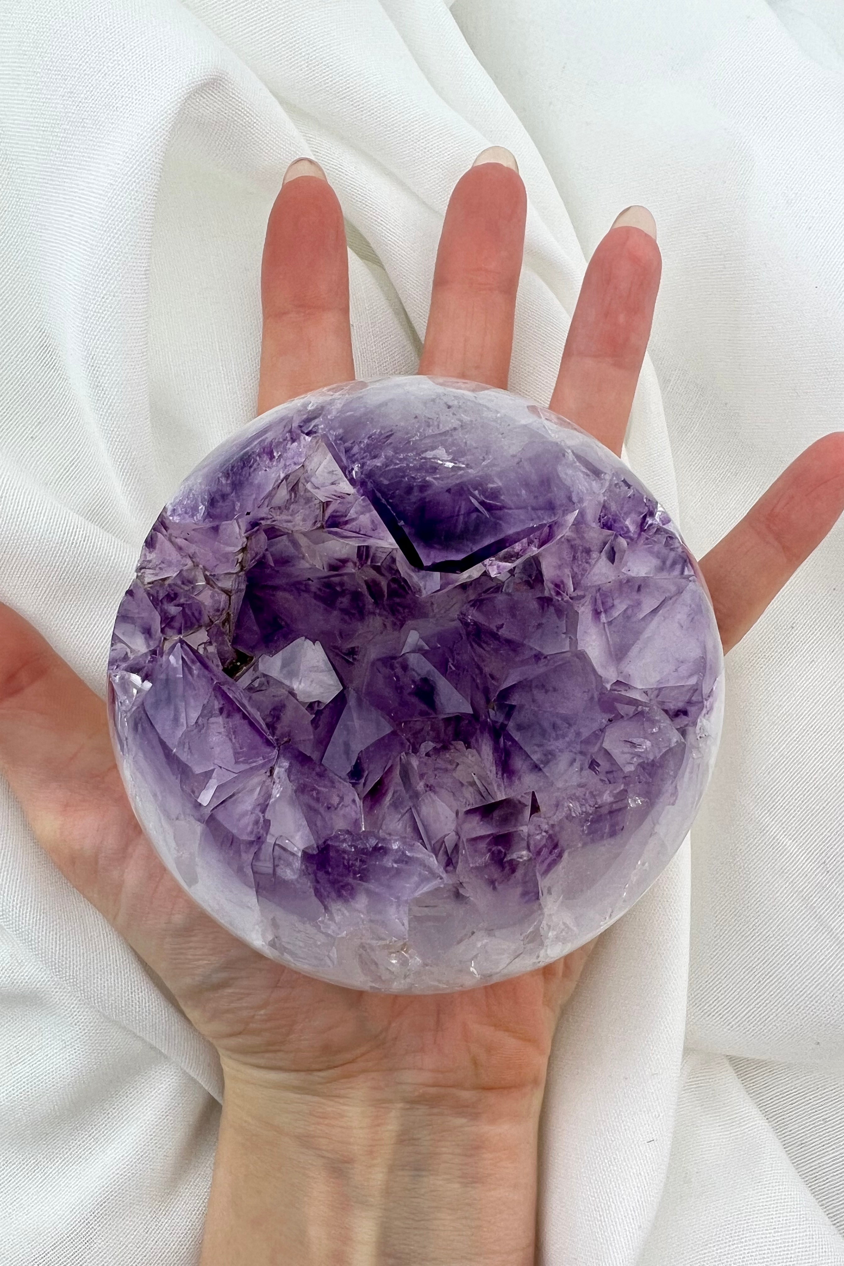 DIVINE FEMININE POWER - Krystalkugle - UNIKA