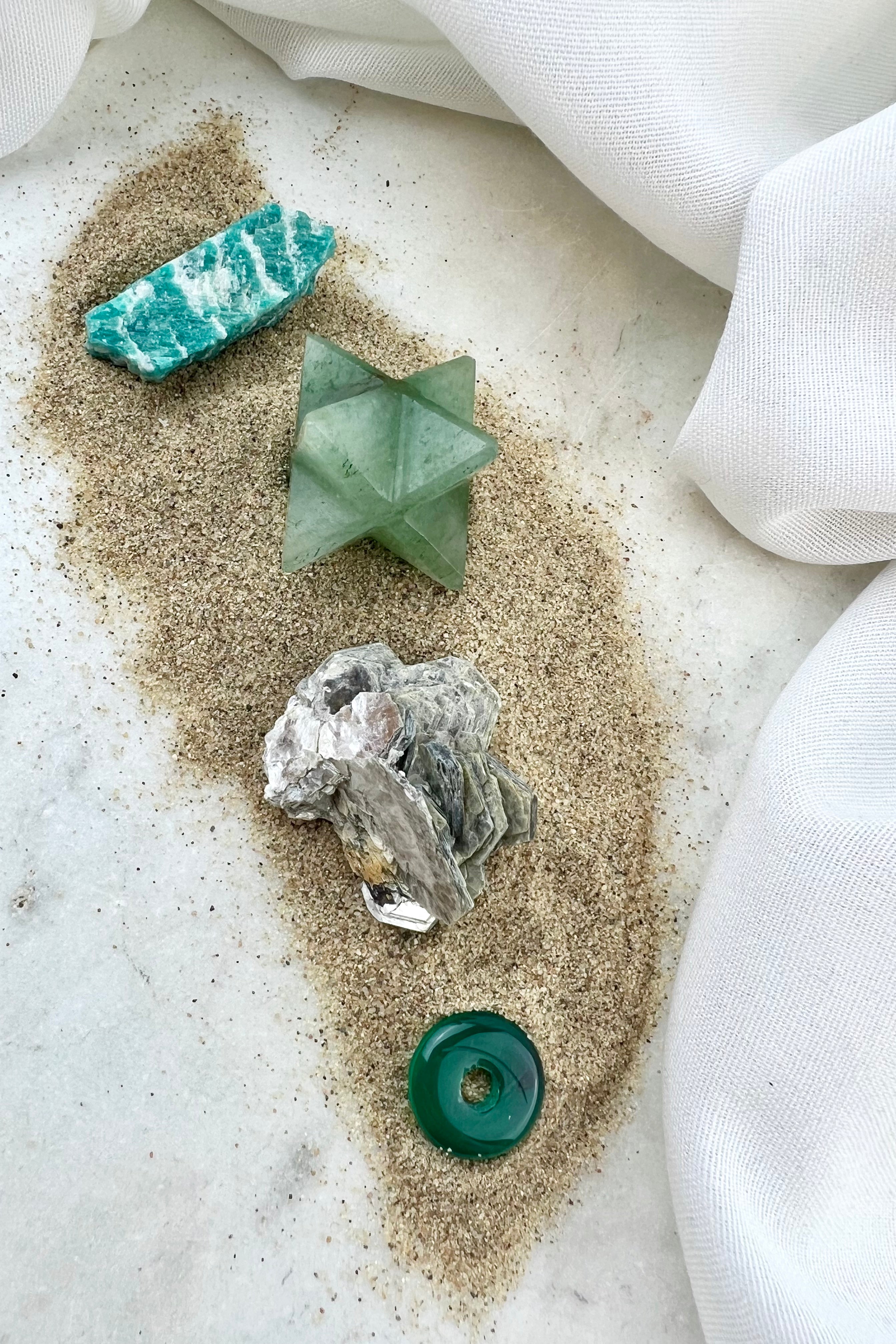 HEALING AF DIT HJERTECHAKRA - krystalsæt - UNIKA