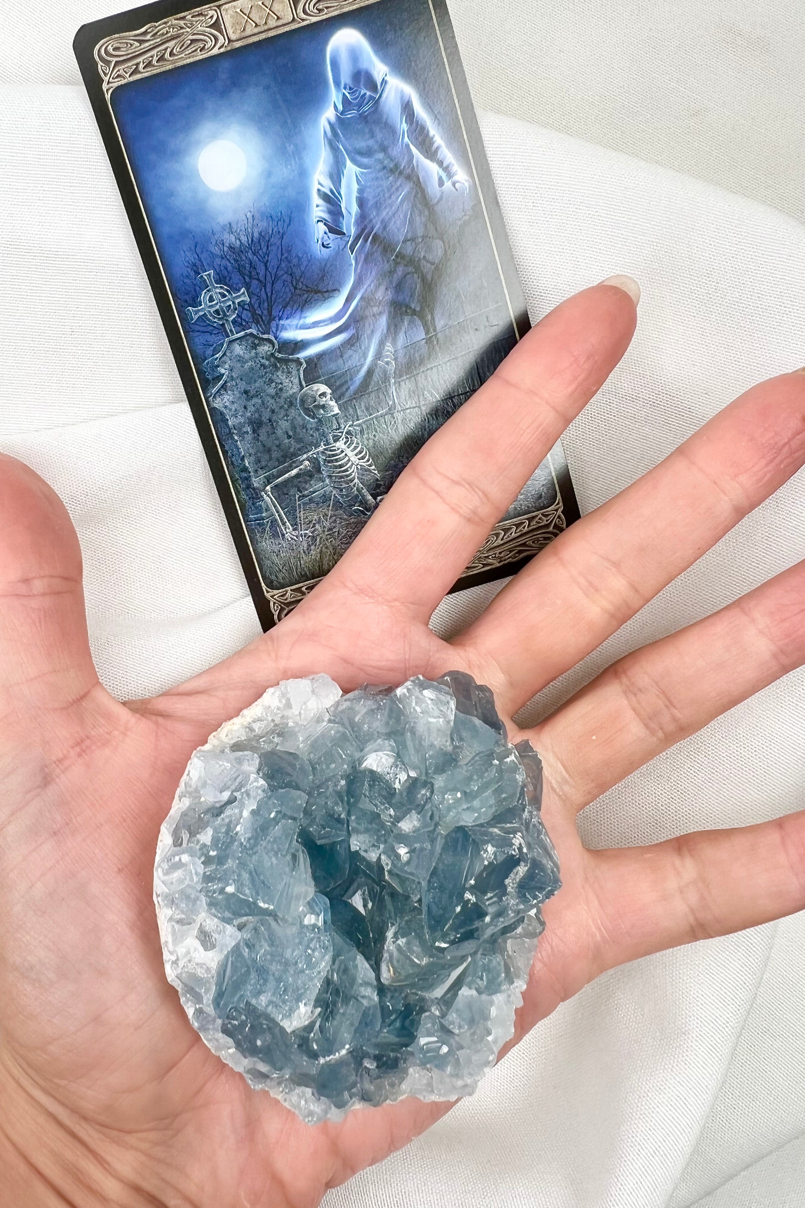 GHOST - UNIVERSETS VALG TIL DIG - Krystal & kort