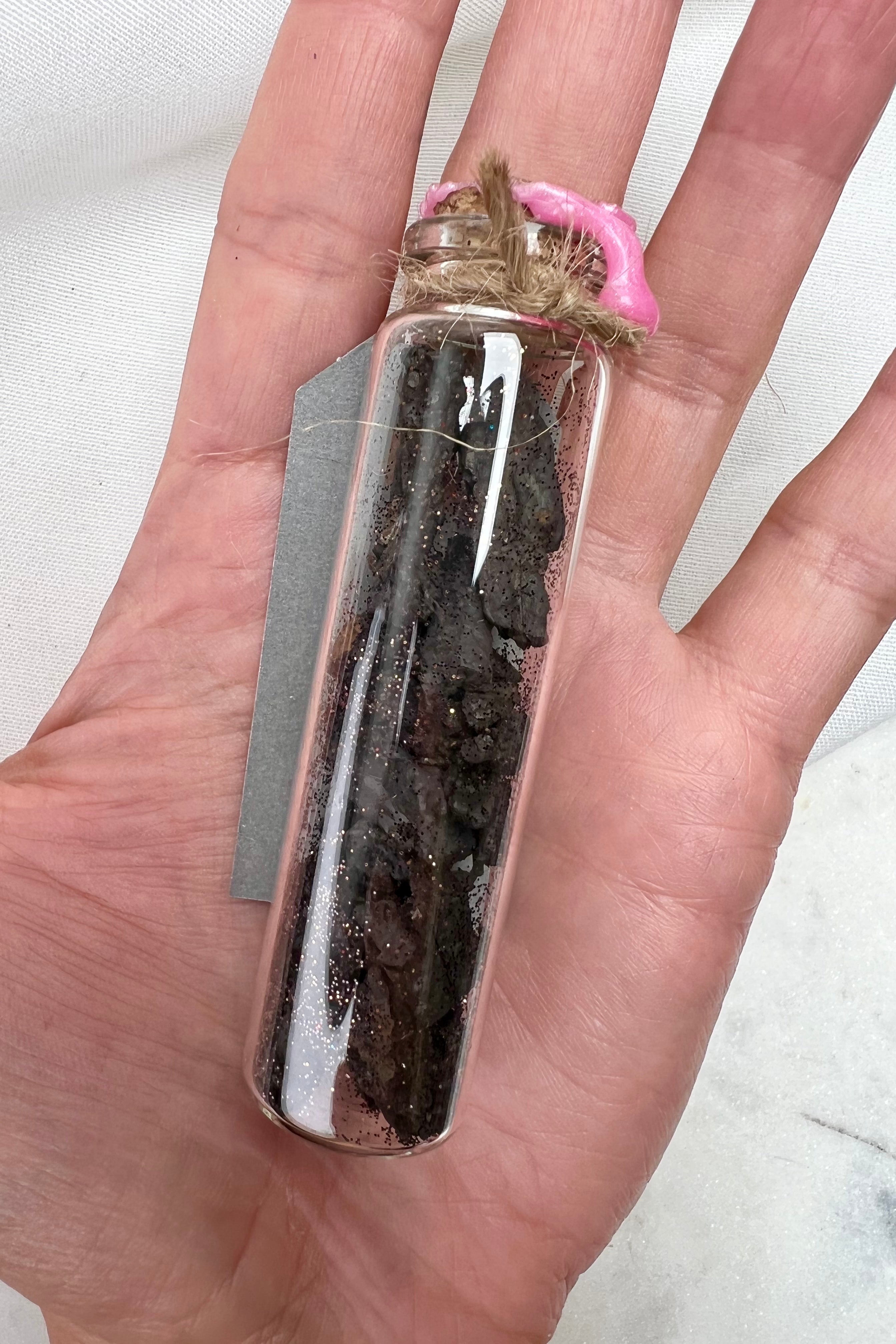 MAGT FRA TIDLIGERE LIV - krystalflaske