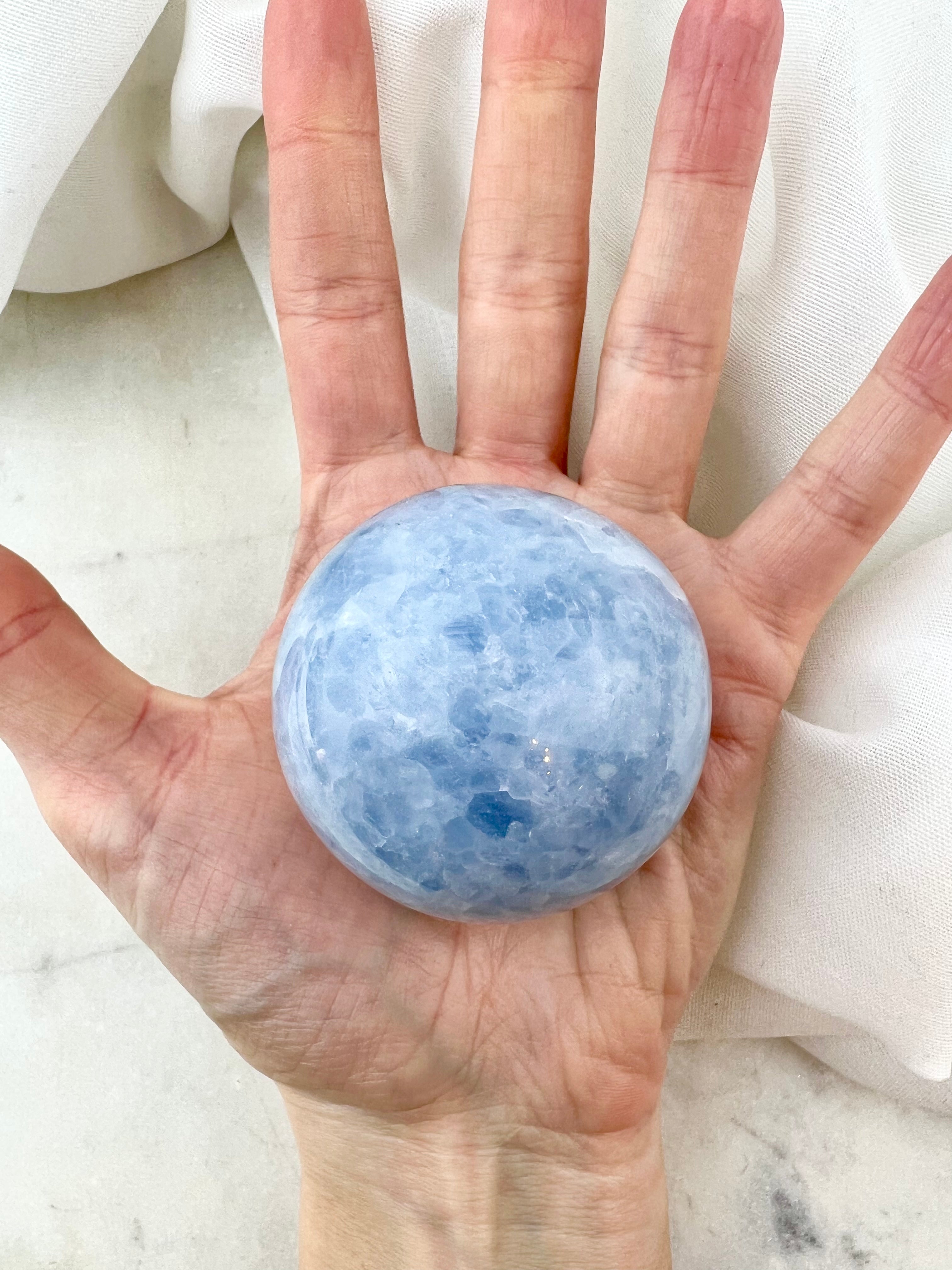 ELSKET UBETINGET - KRYSTALKUGLE