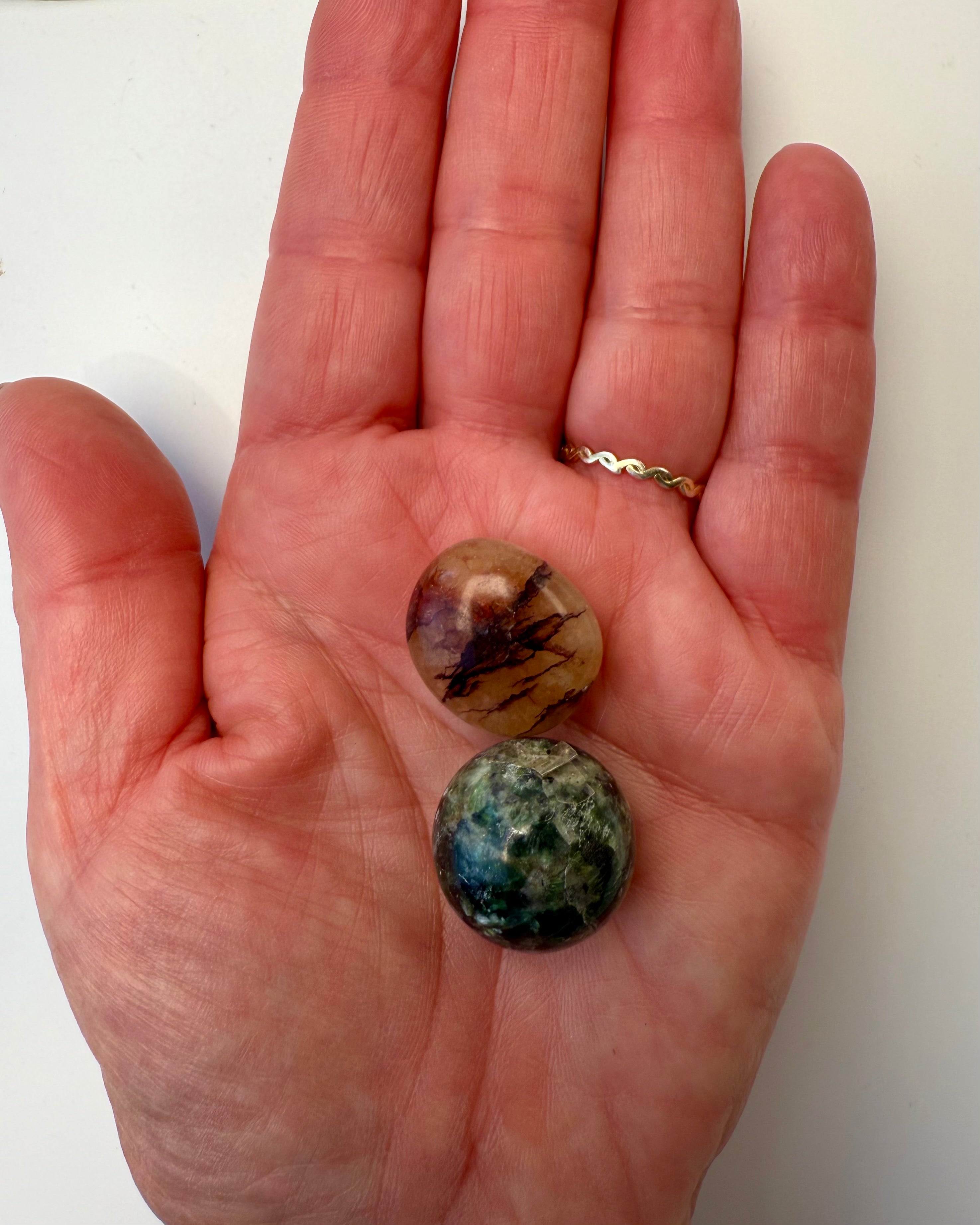 TRUST AND CLIMB HIGH - KRYSTALPAR