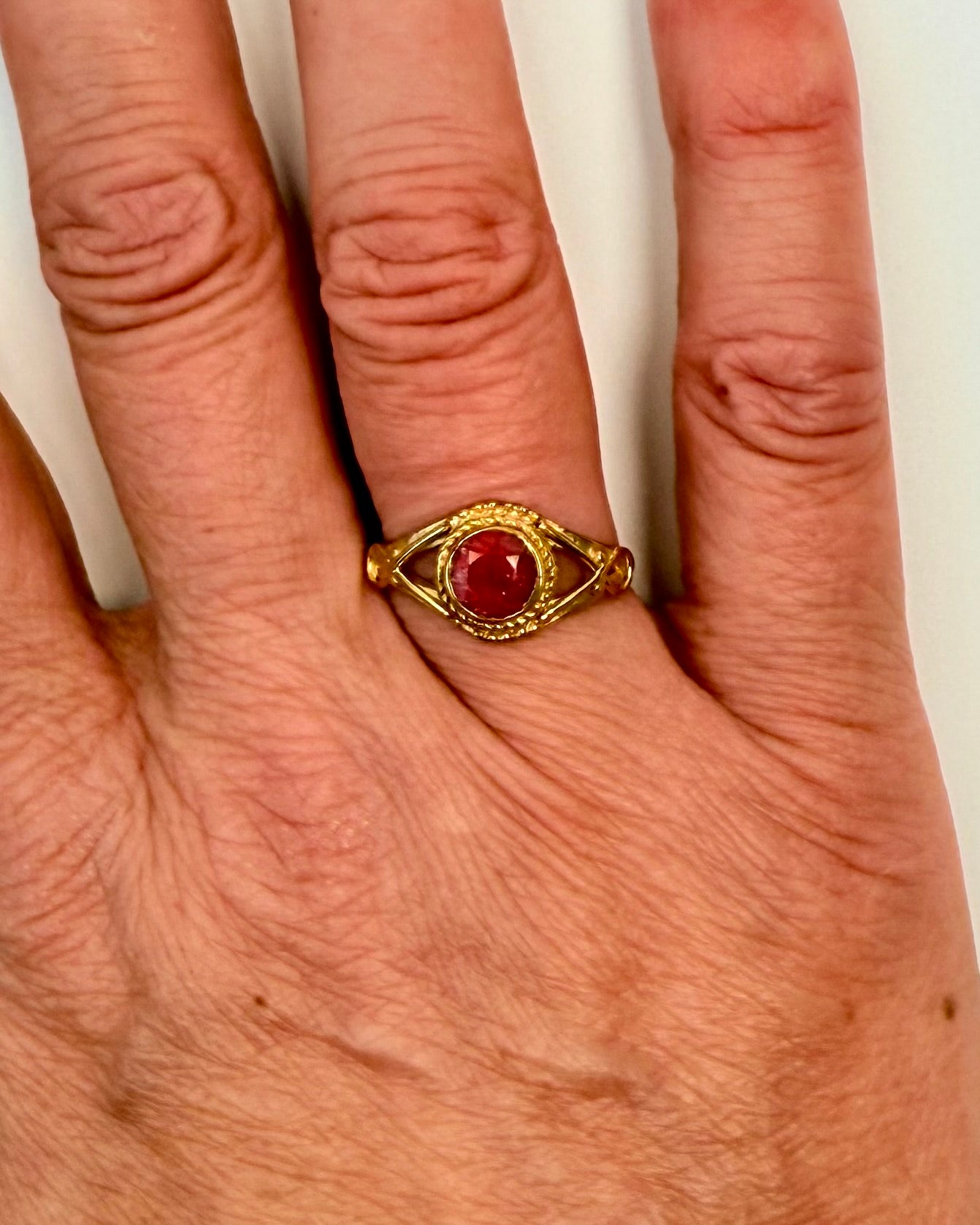 KÆRLIGHEDENS KRIGER - RING - UNIKA