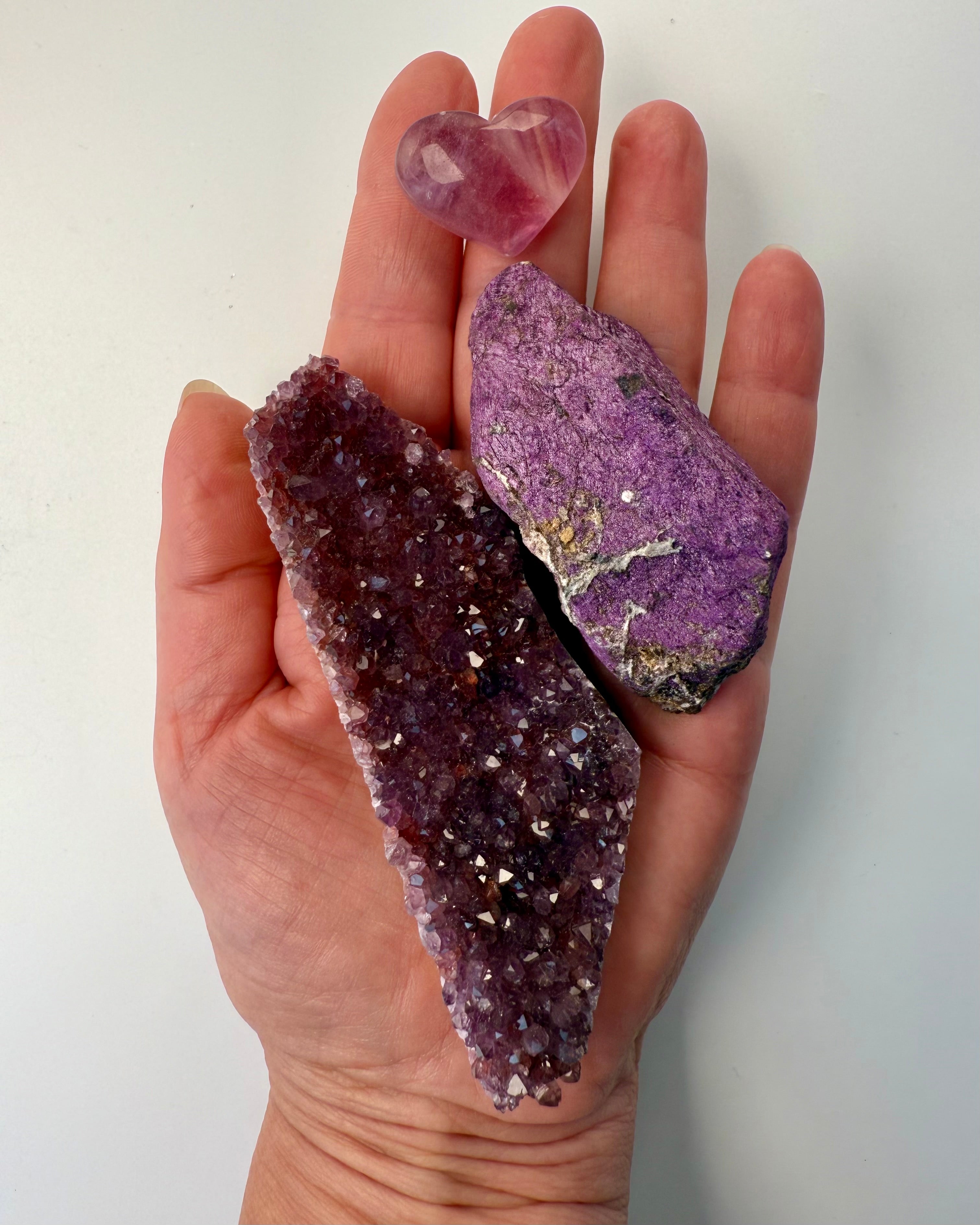 FOCUS ON WHAT MAKES YOUR HEART SMILE - KRYSTALSÆT - UNIKA