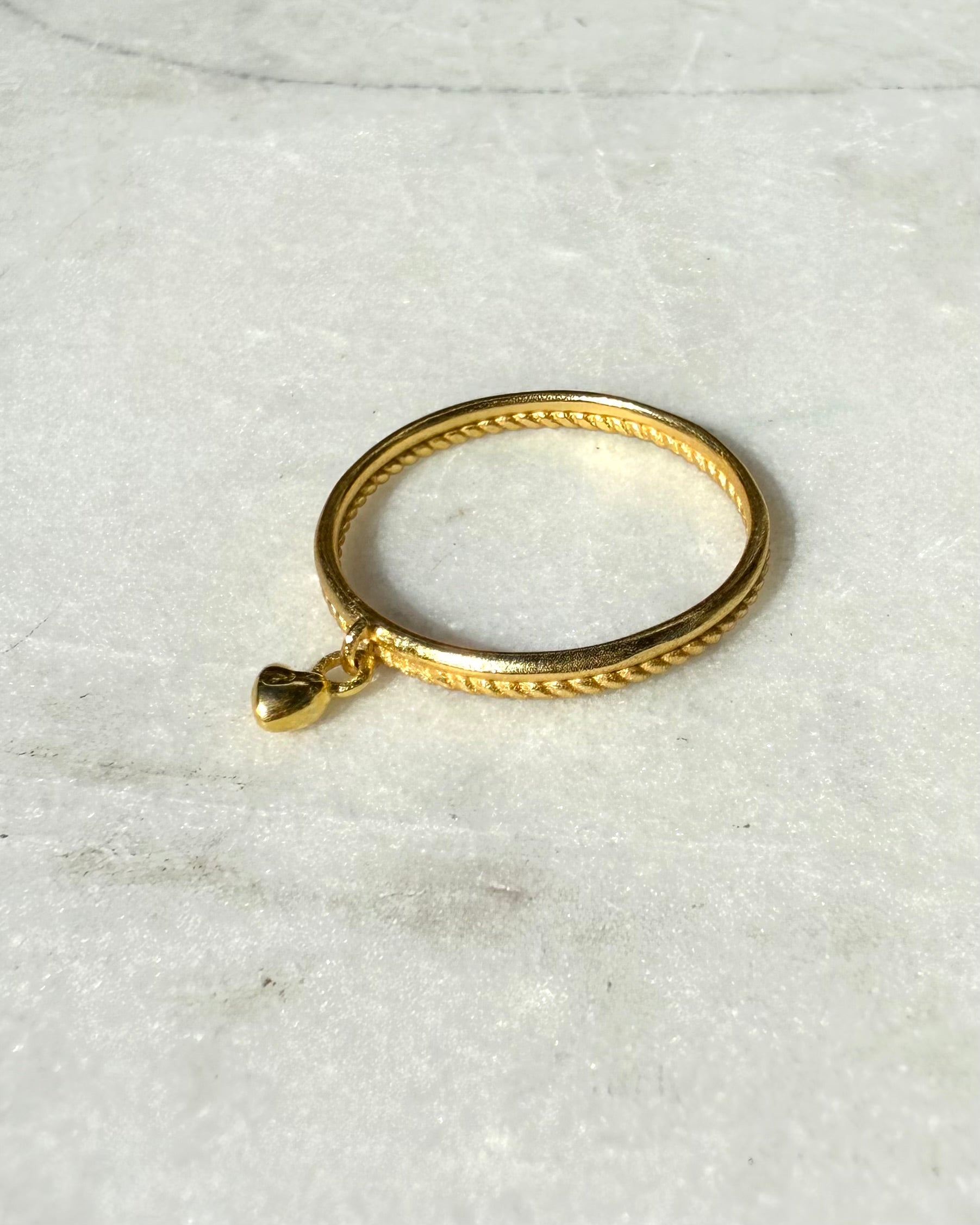 LOVE IS ALL I NEED - RING - UNIKA