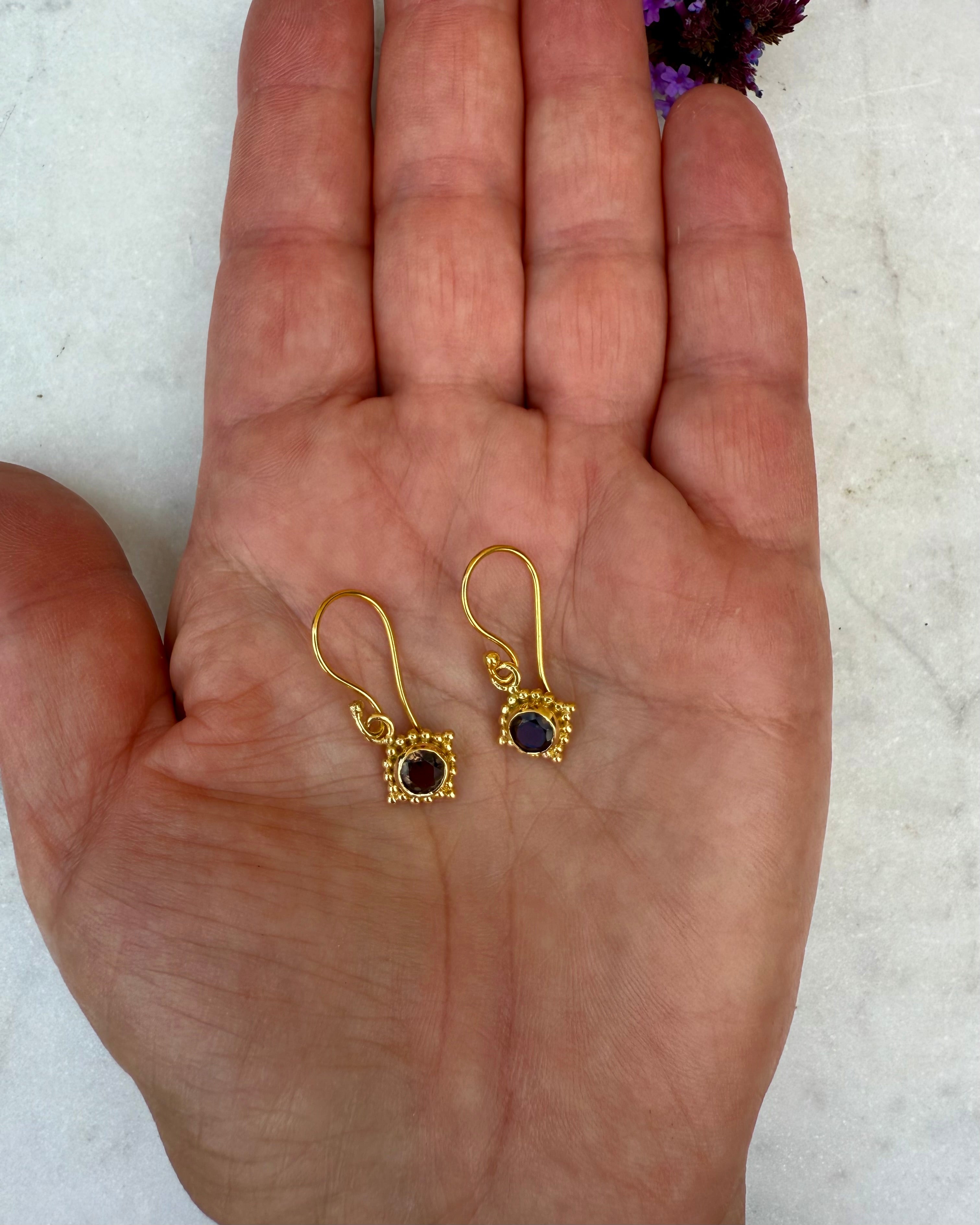 CALL BACK YOUR POWER - ØRERINGE