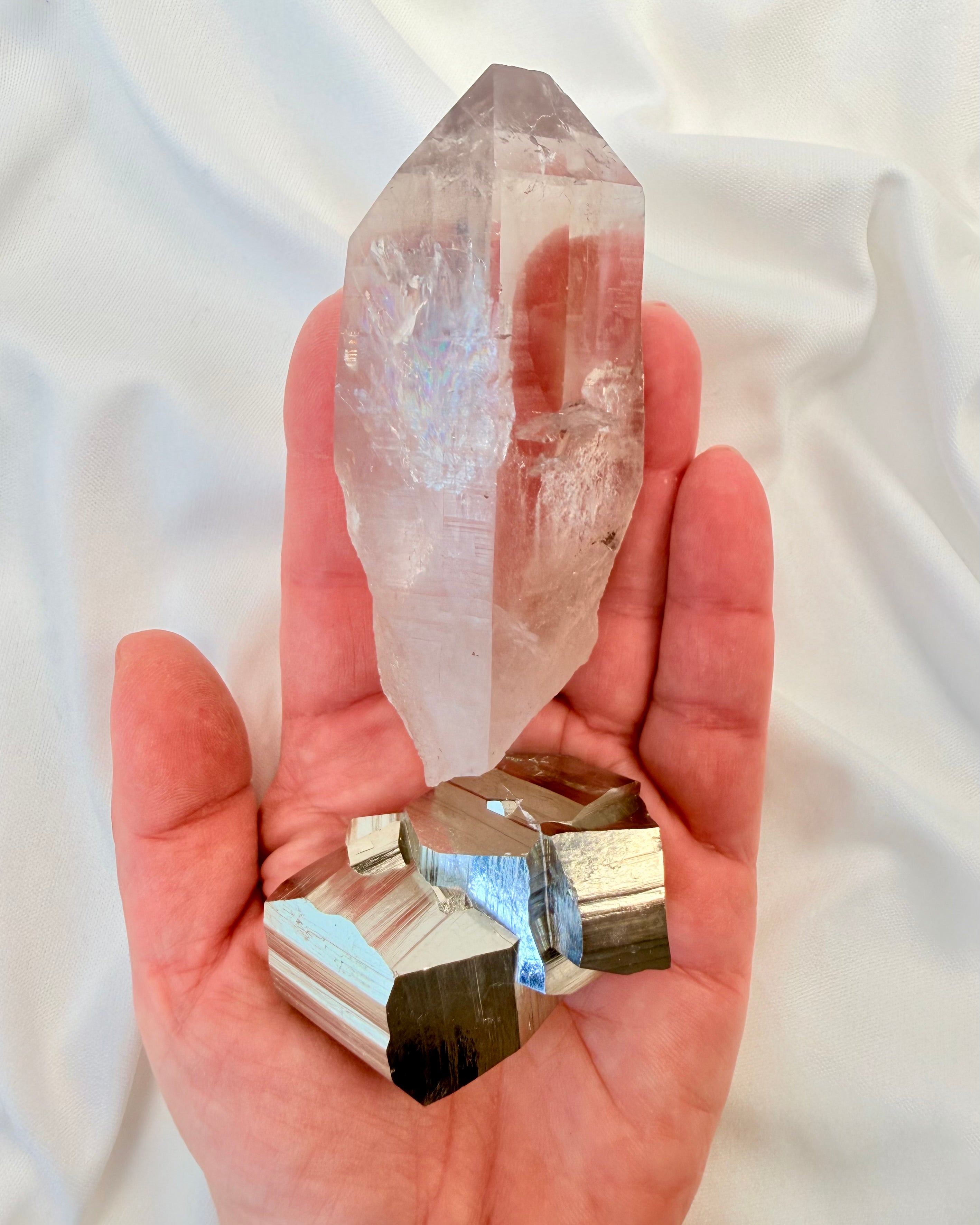 UDFORDRE GAMLE OVERBEVISNINGER - KRYSTALPAR - UNIKA