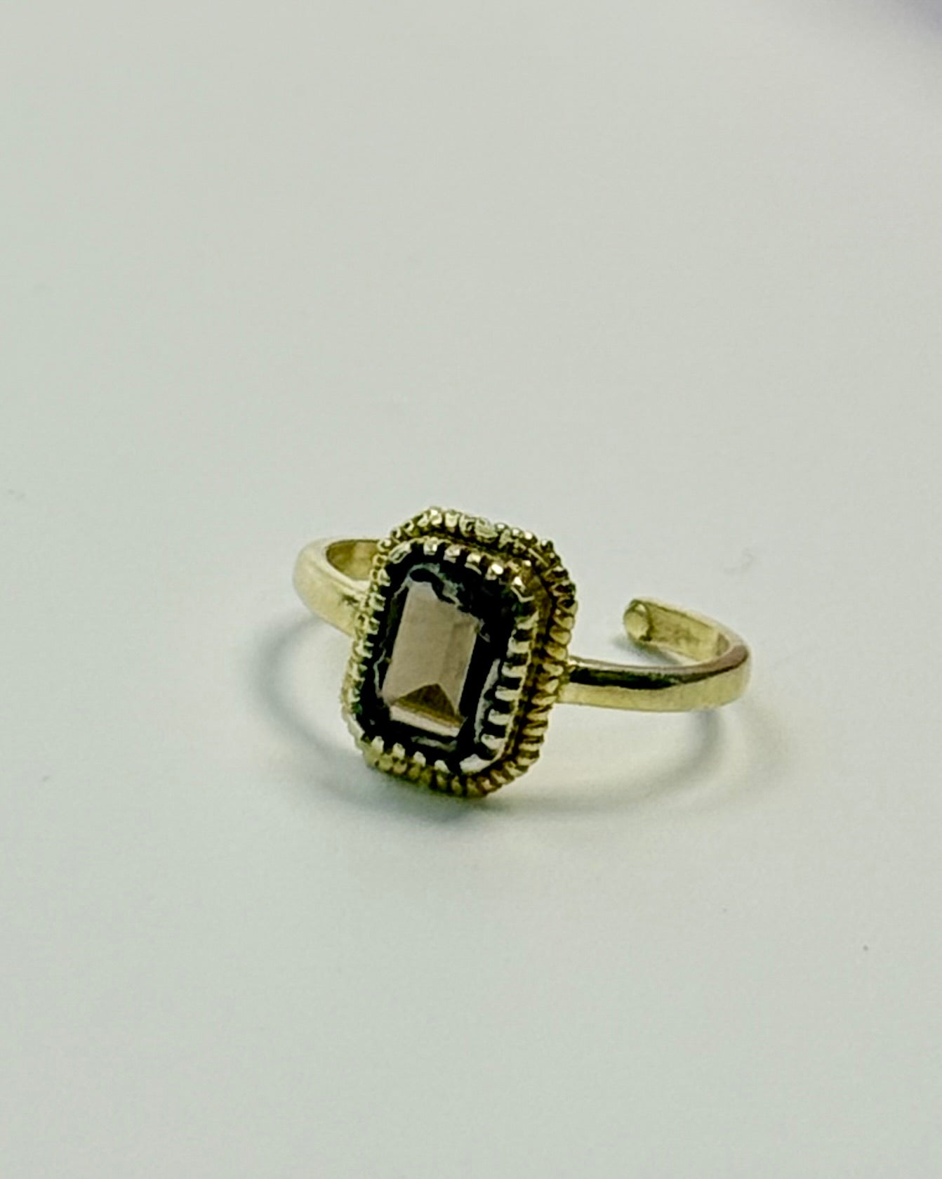 THE ROYAL FREQUENCY - RING