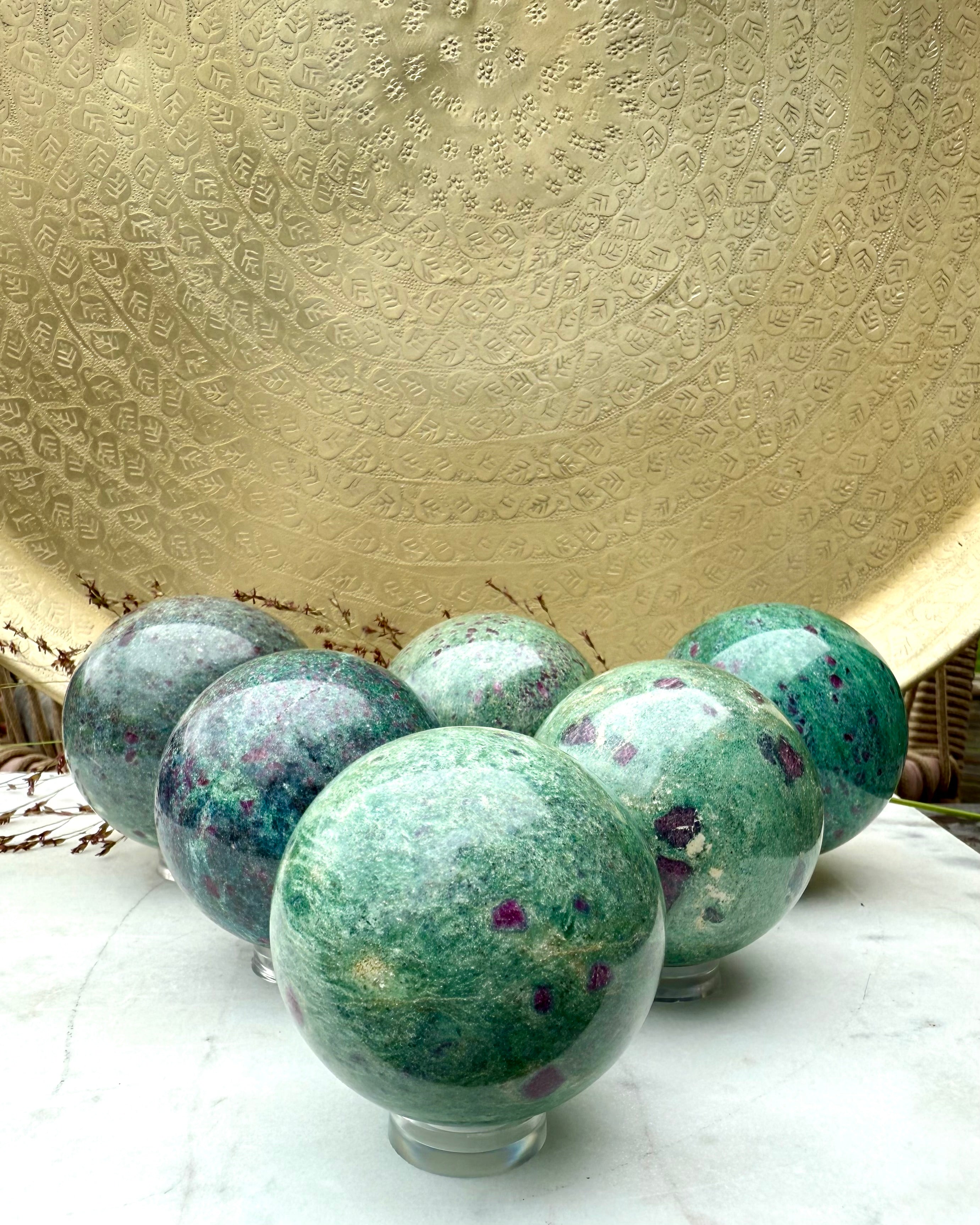 SELVKÆRLIGHED OG SUCCES - KRYSTALKUGLE