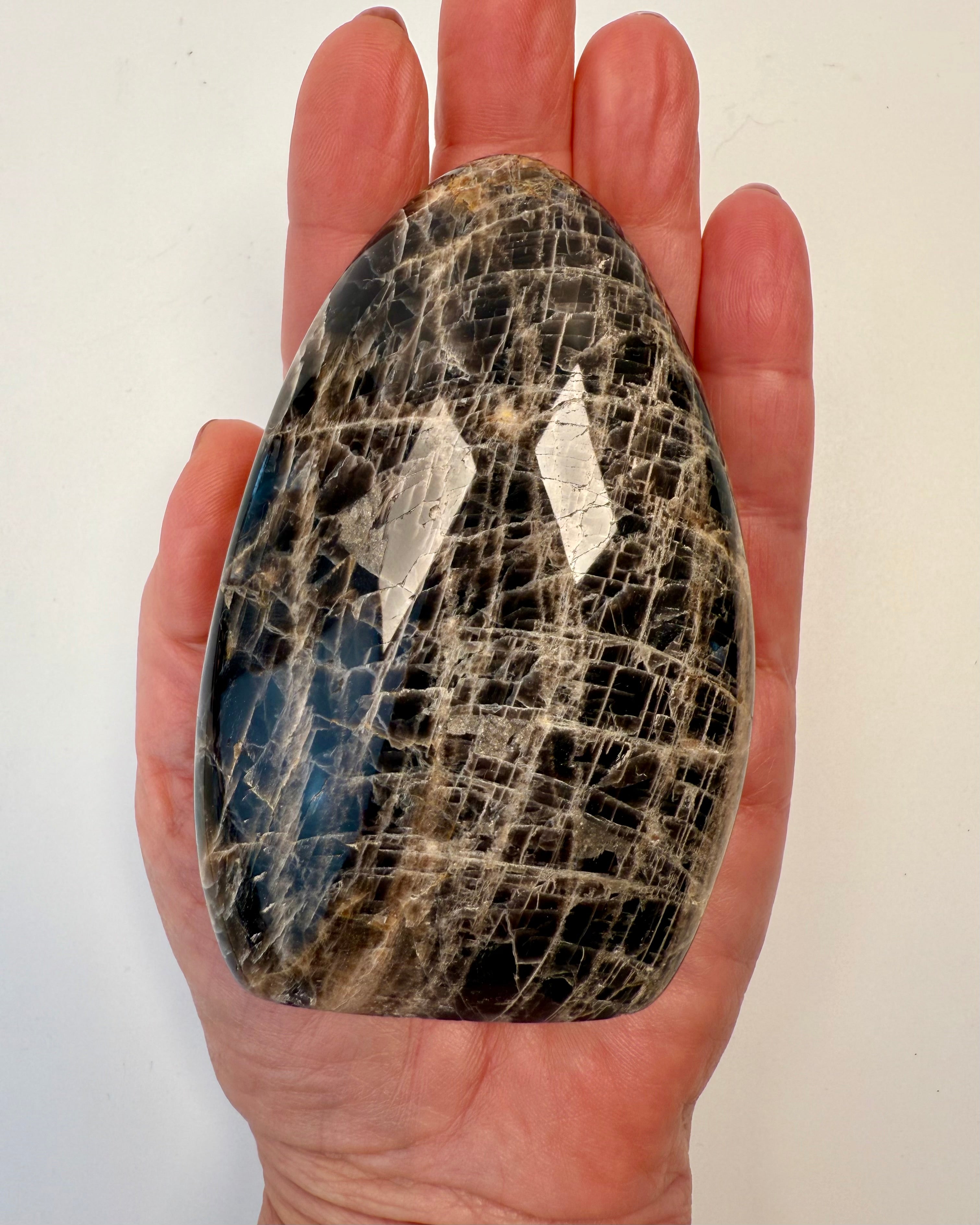 HEMMELIGHEDERNES KRAFT - KRYSTAL