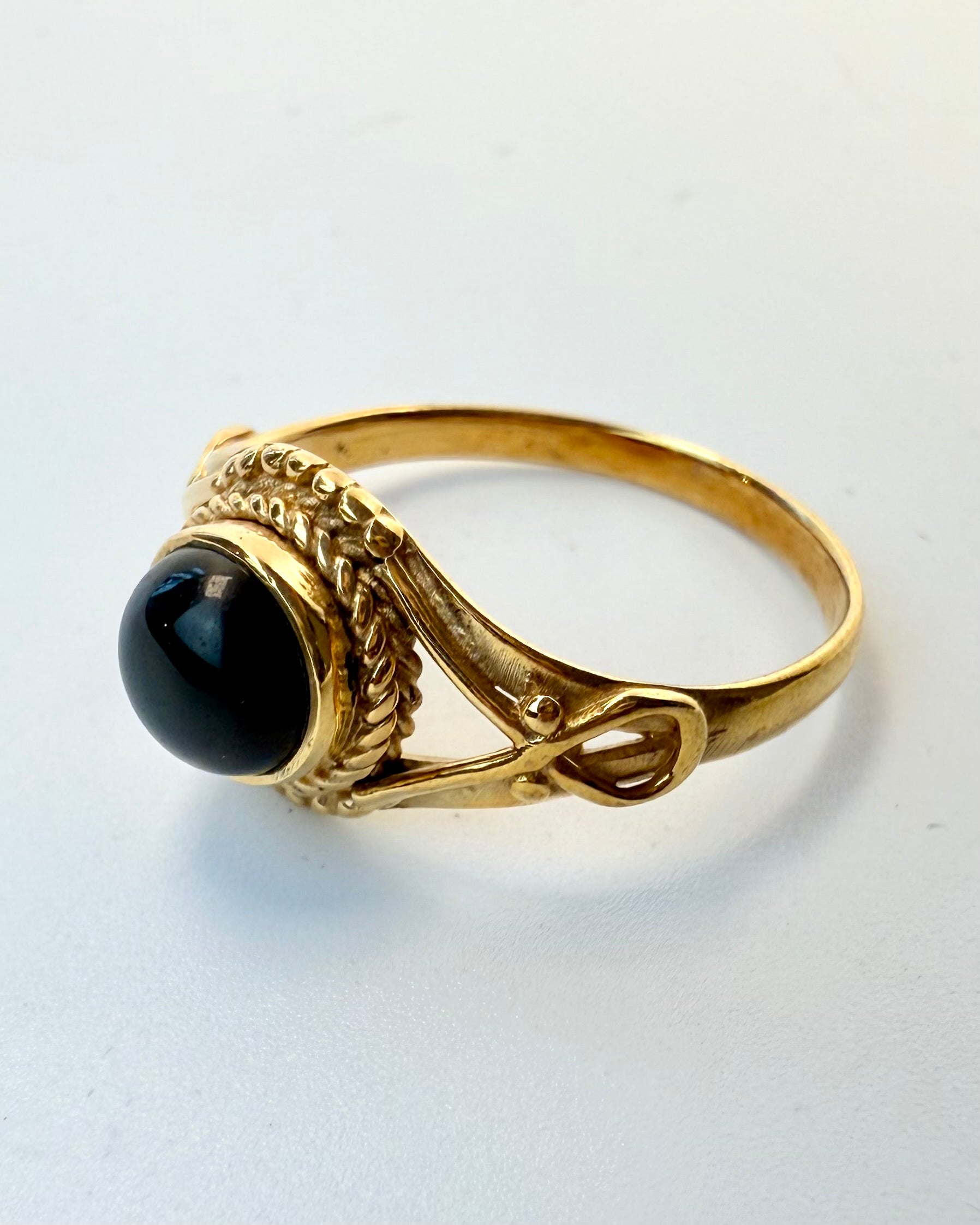 THE REBORN ONE - RING