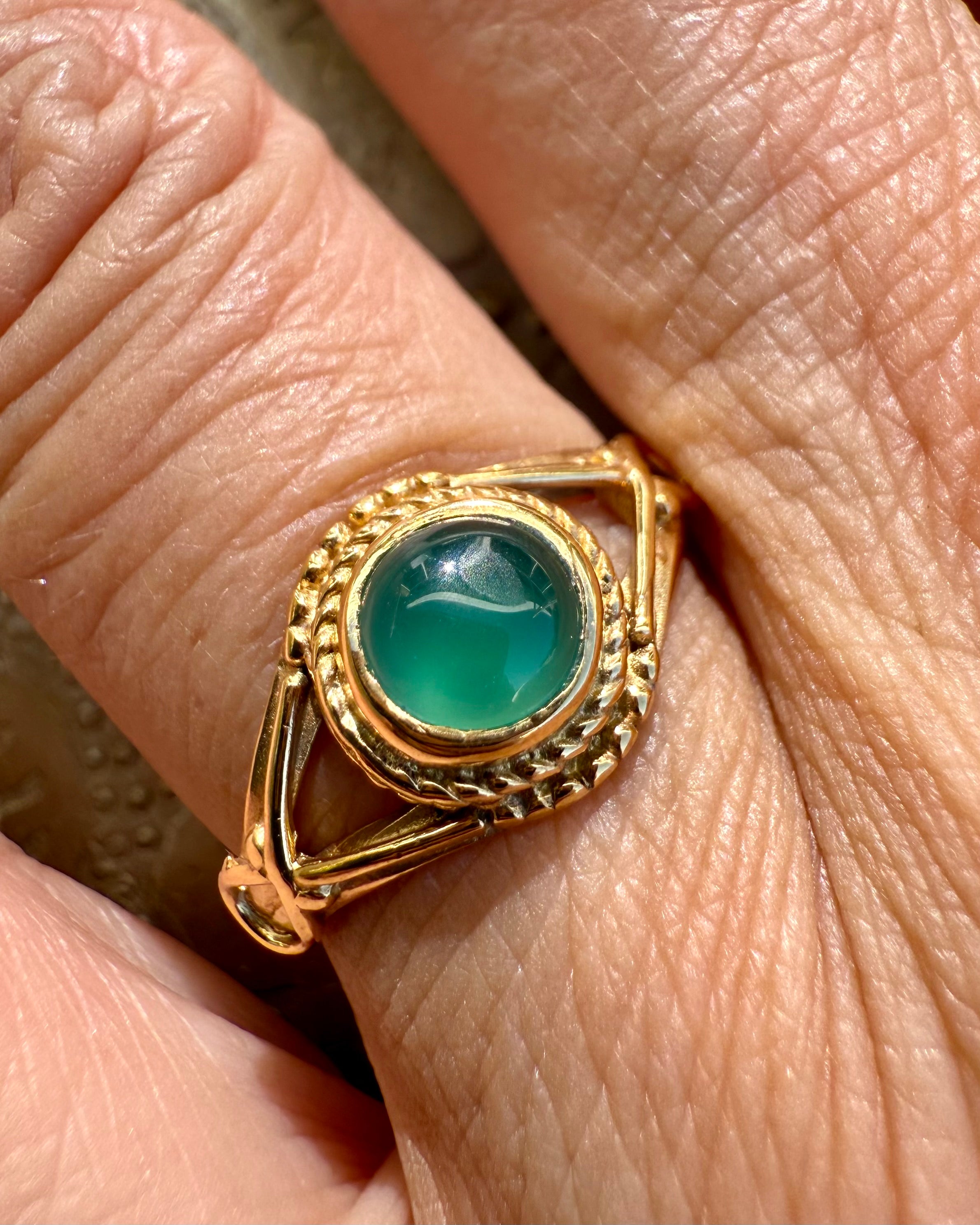 AKTIVERING AF 3. ØJE - RING - UNIKA