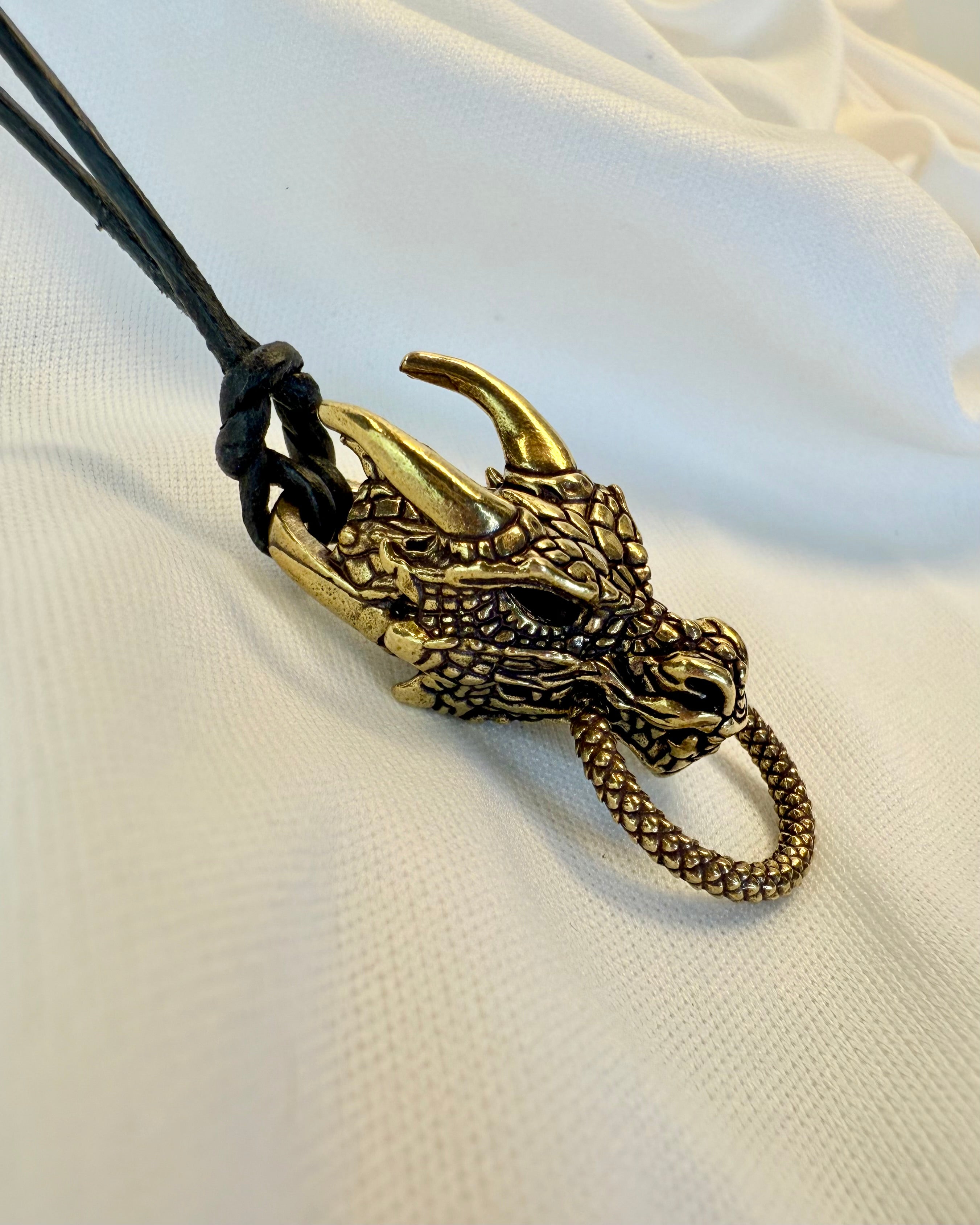 BLACK DOMINION - AMULET