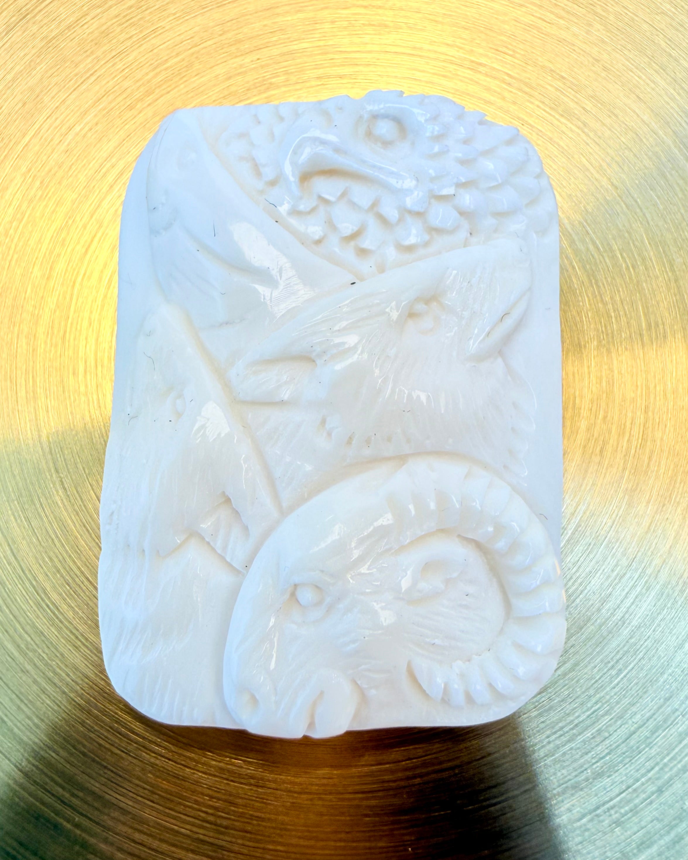 KRAFTDYRENES SAMARBEJDE - AMULET