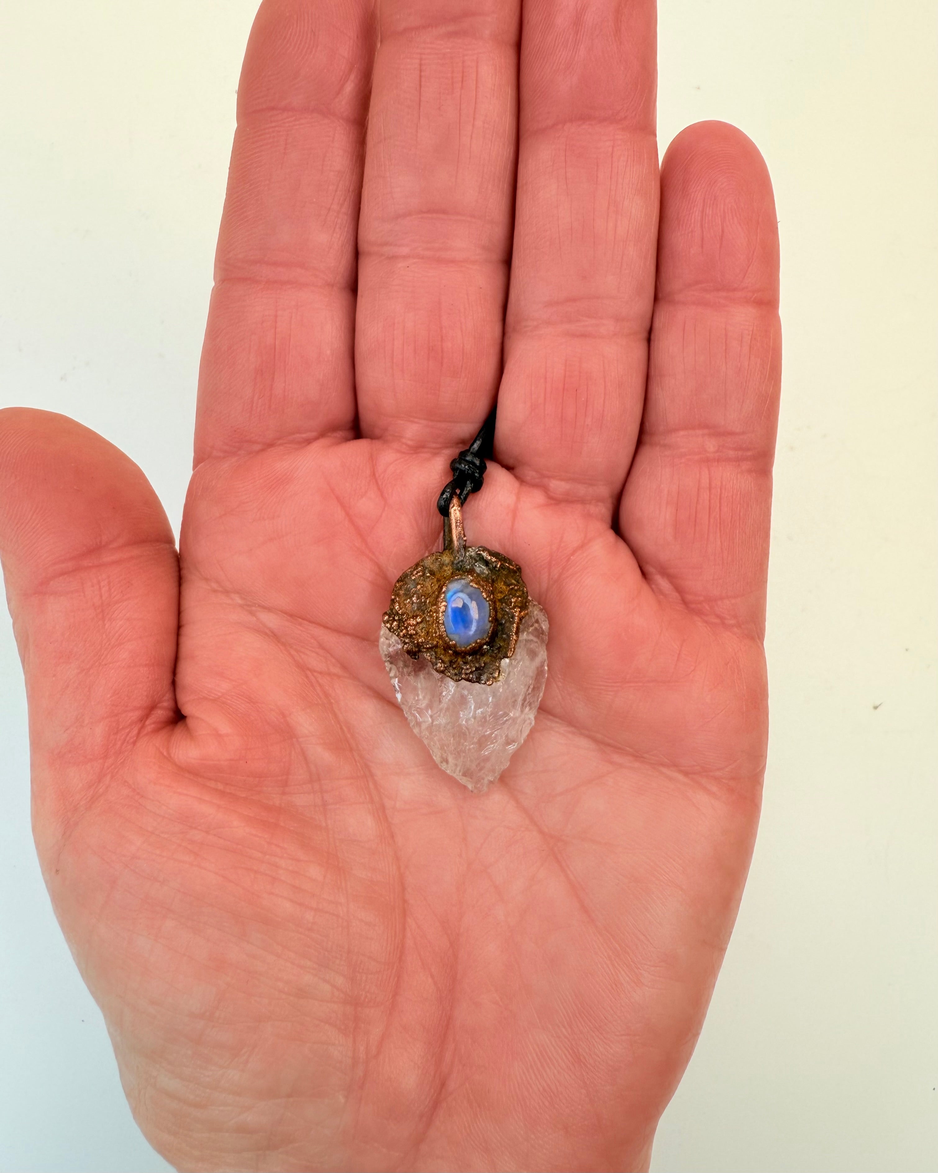 TIDSREJSE - AMULET - UNIKA