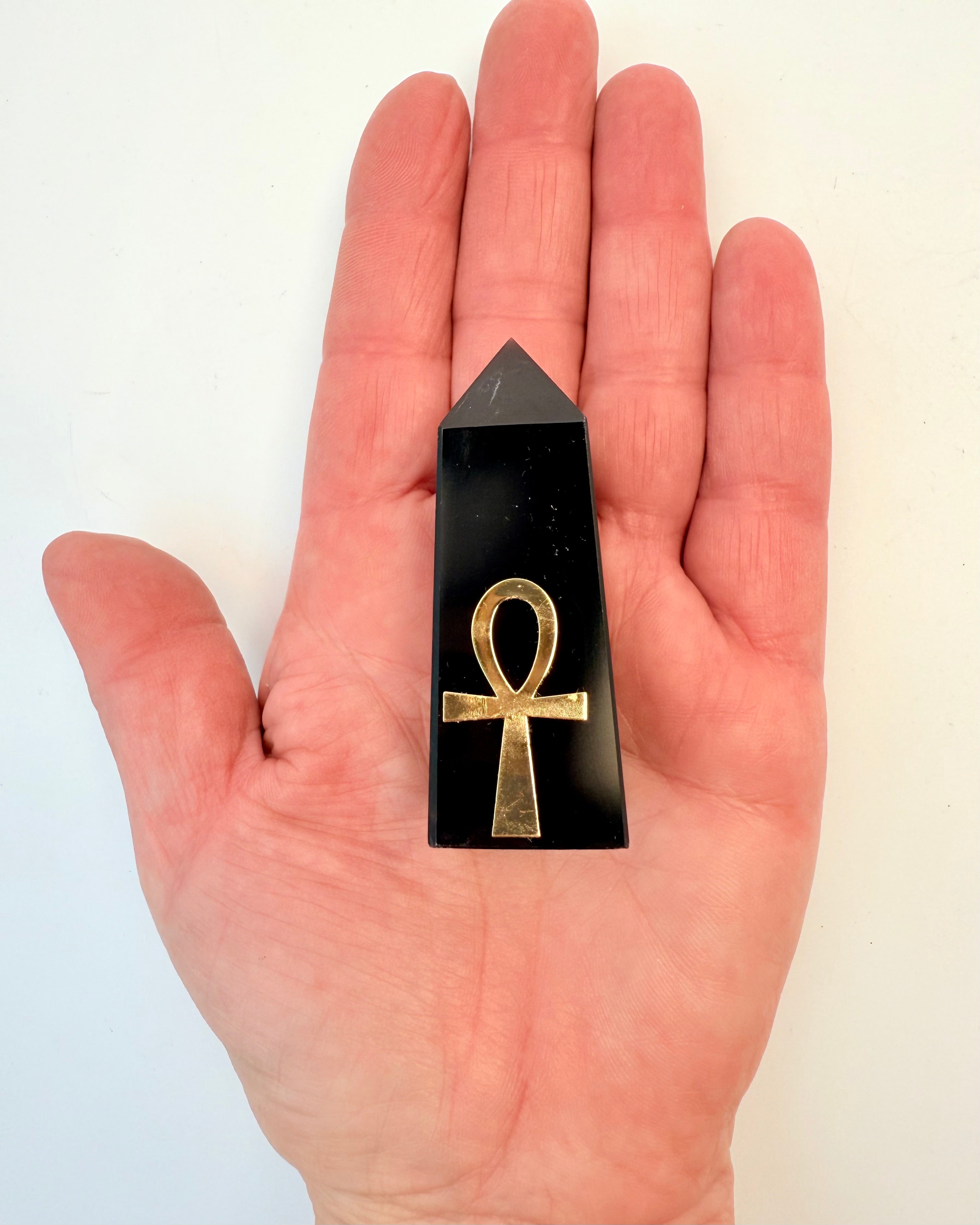 OMFAVN DIN FORTID OG BLIV FRI - KRYSTAL