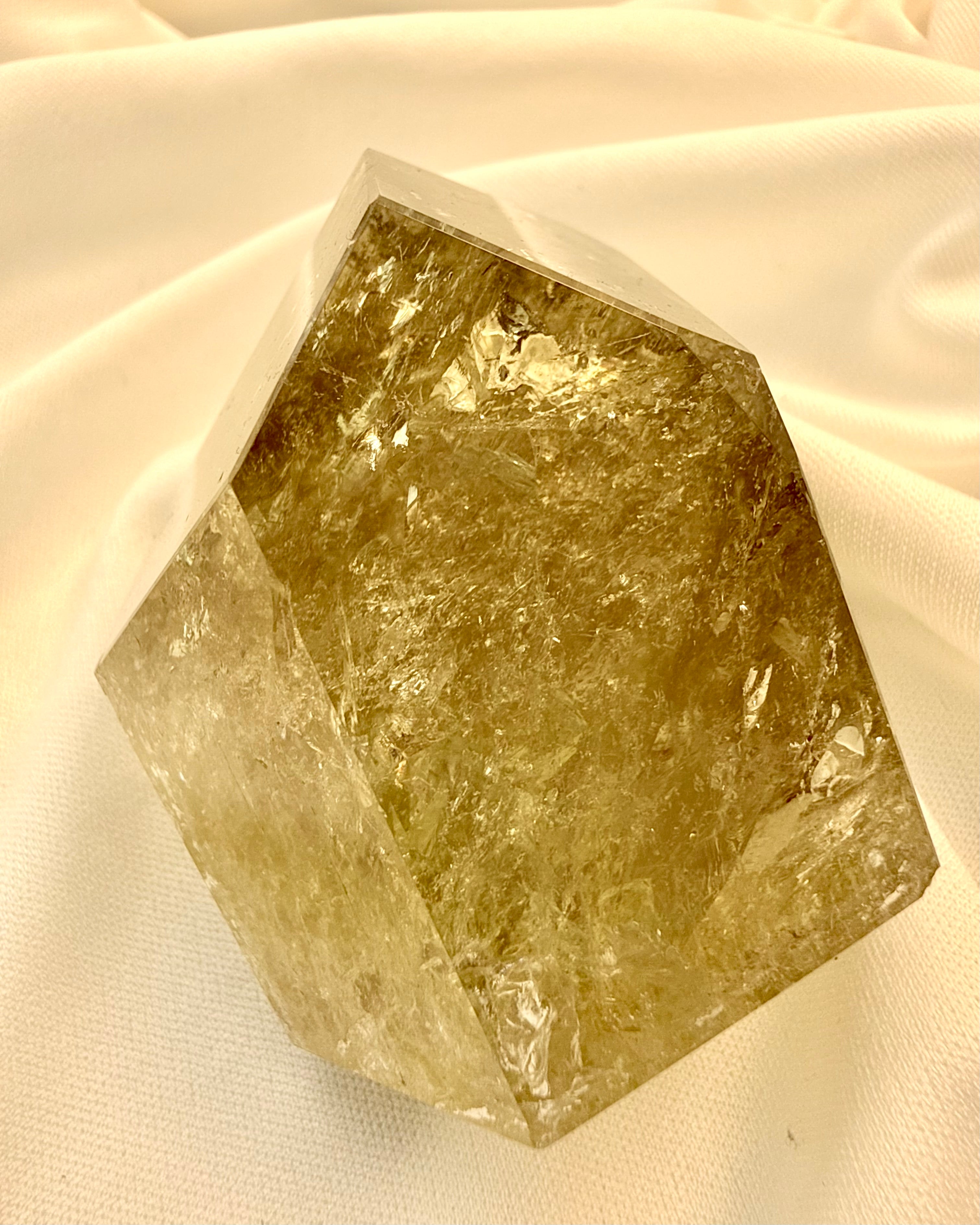 DIN 7. SANS - KRYSTAL - UNIKA