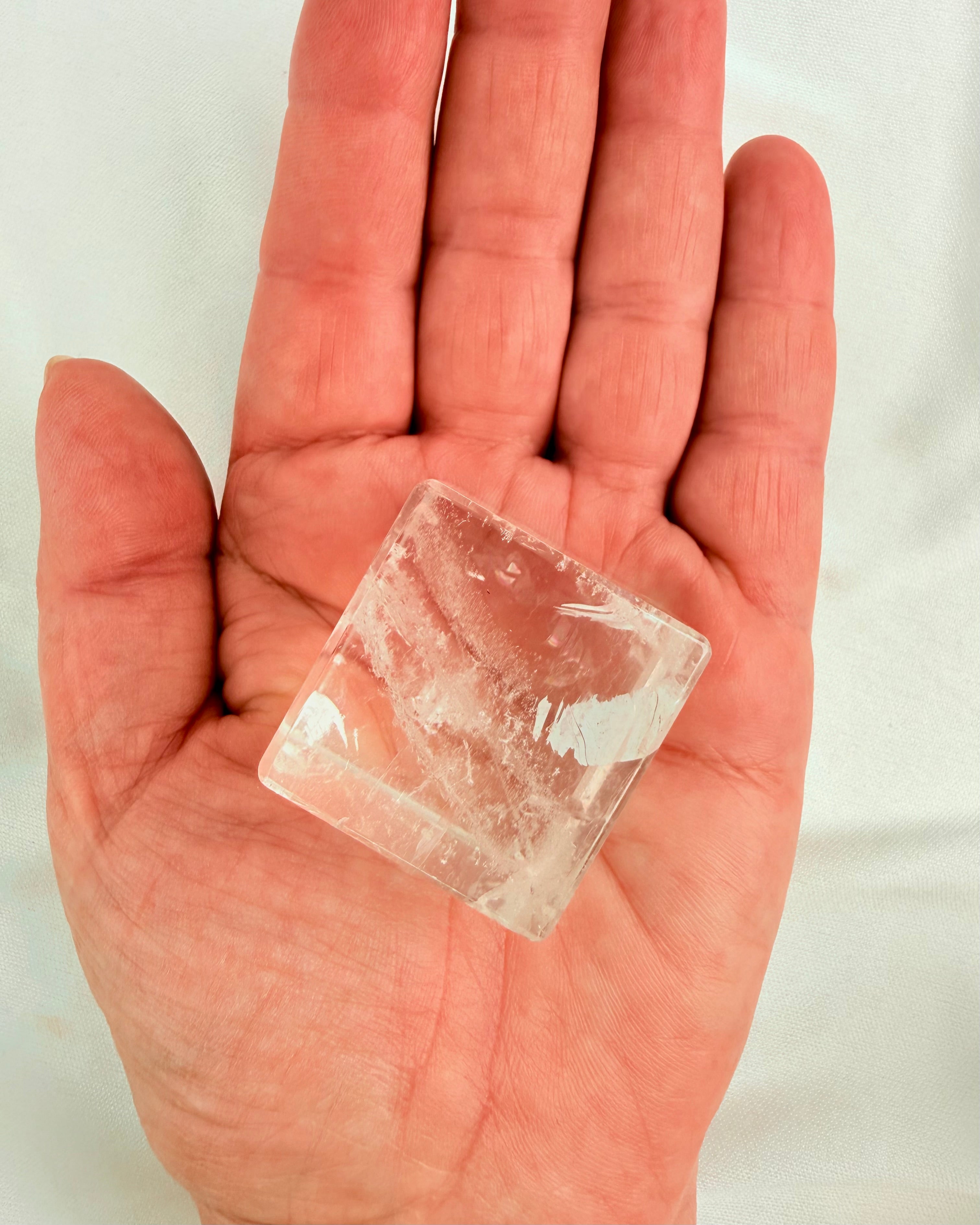 FÆNOMENAL HEALENDE ENERGI - KRYSTAL
