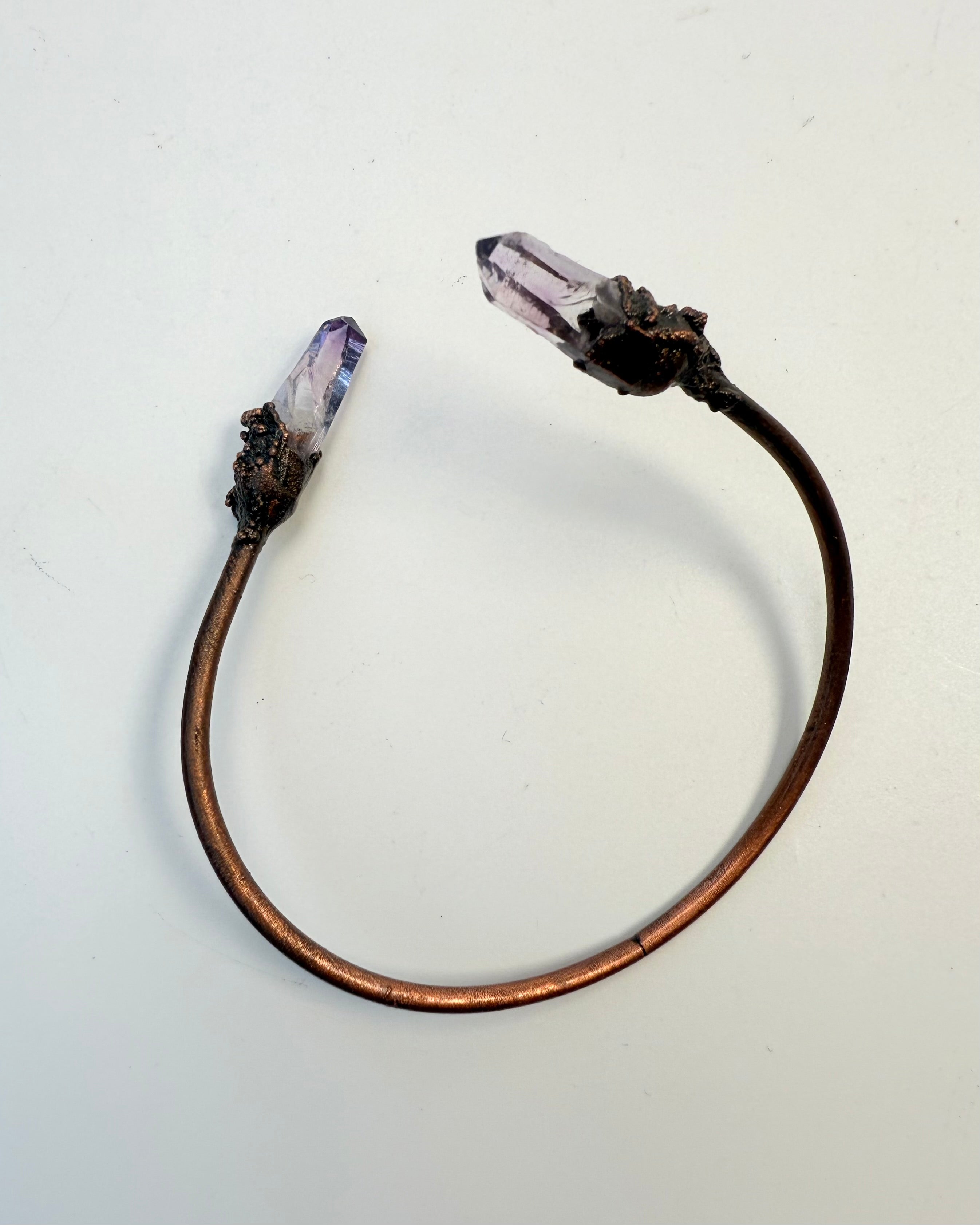 6. SANS - ARMBÅND 1 tilb