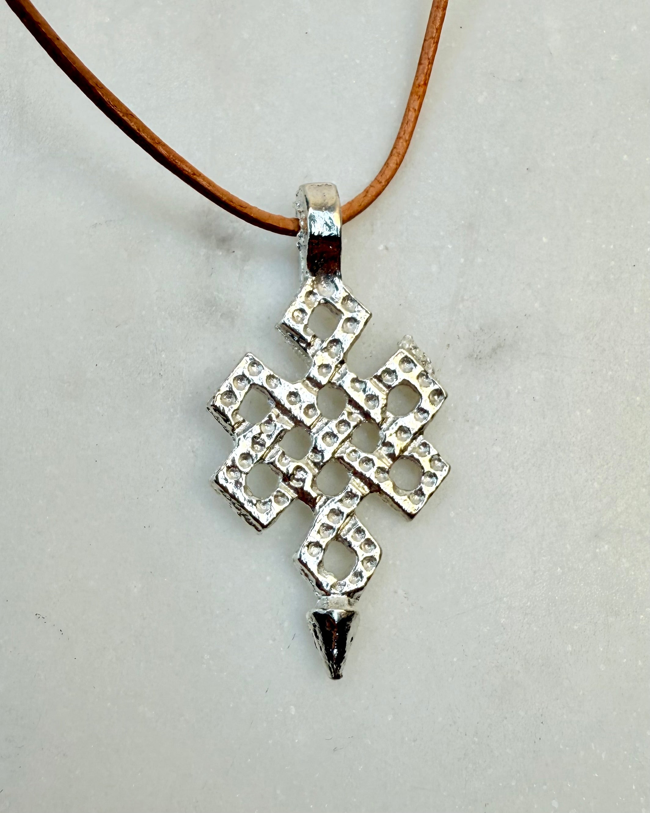 INDRE STATUS - AMULET