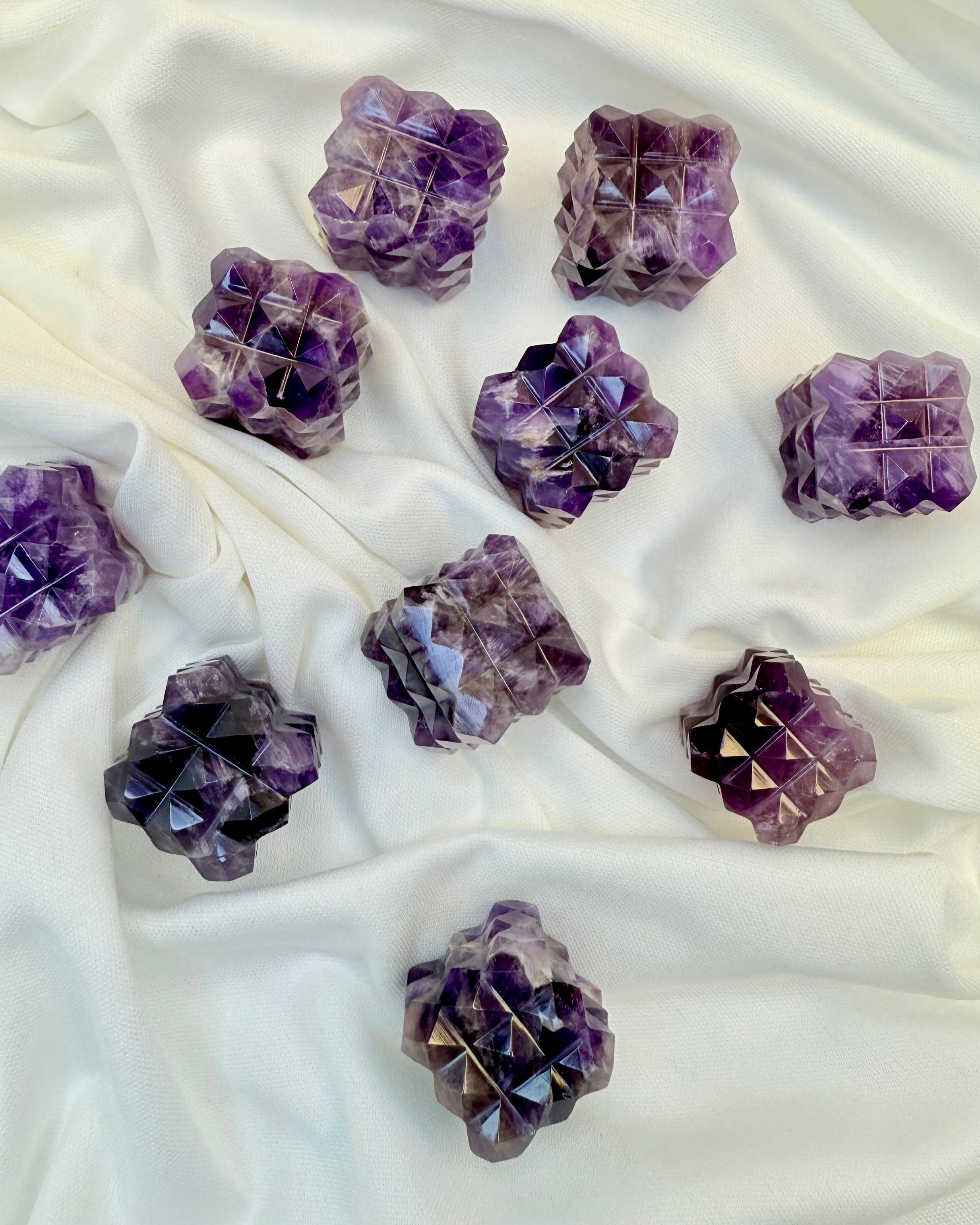 MANIFESTATIONS-TERNING - KRYSTAL