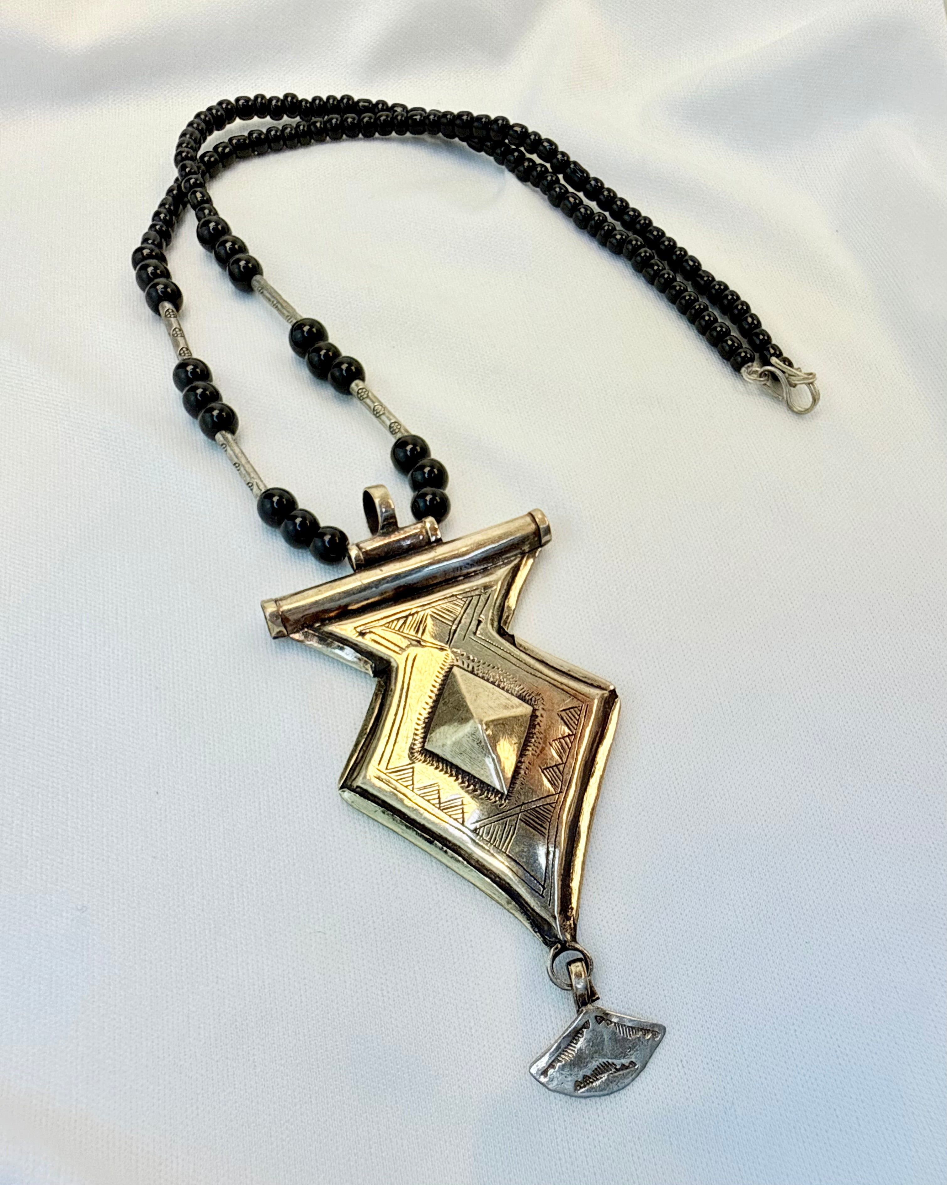 FREMMER DIN SPIRITUELLE PROCES - TALISMAN - UNIKA