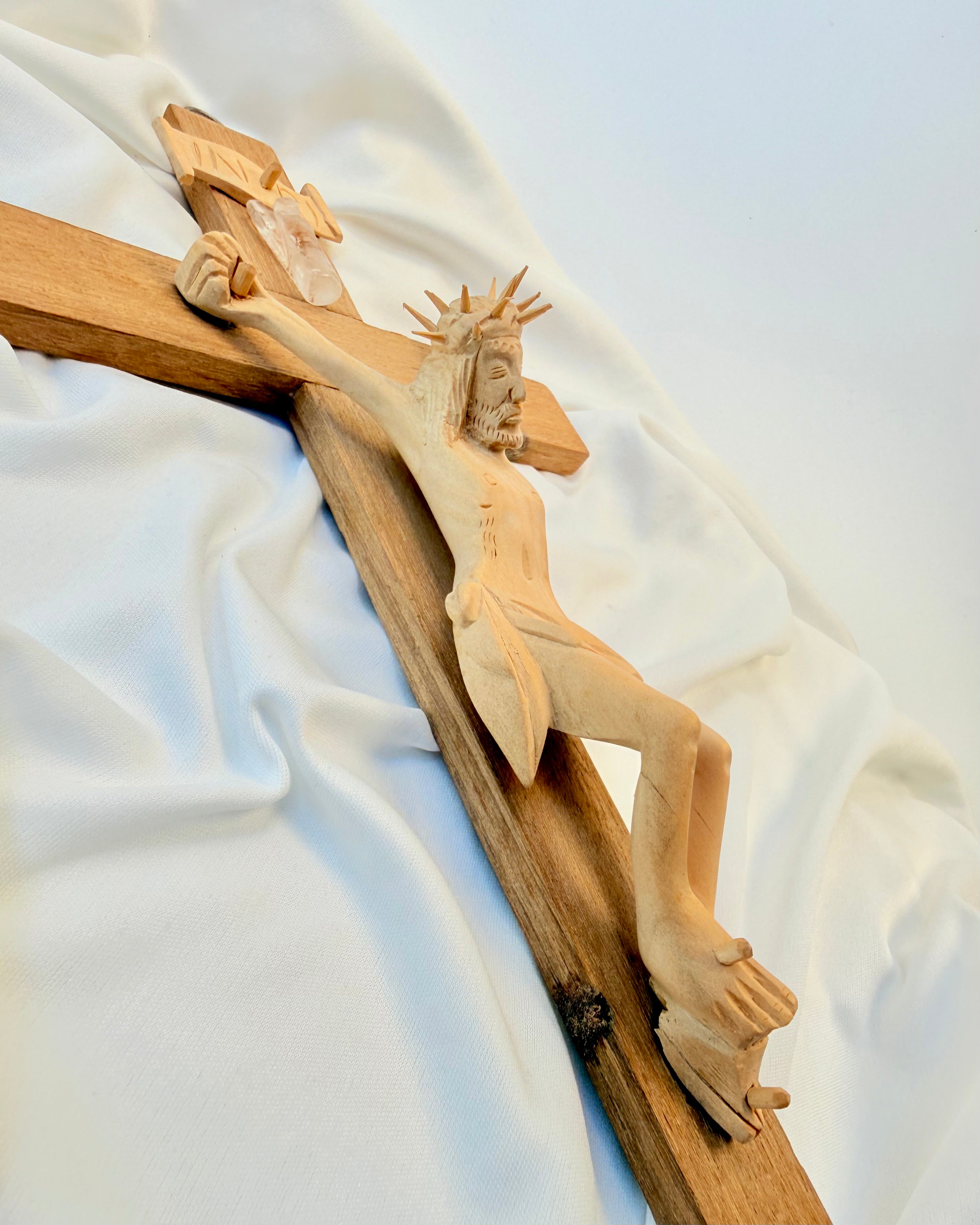 GUDDOMMELIG OMFAVNELSE - JESUS OG ENGLEN