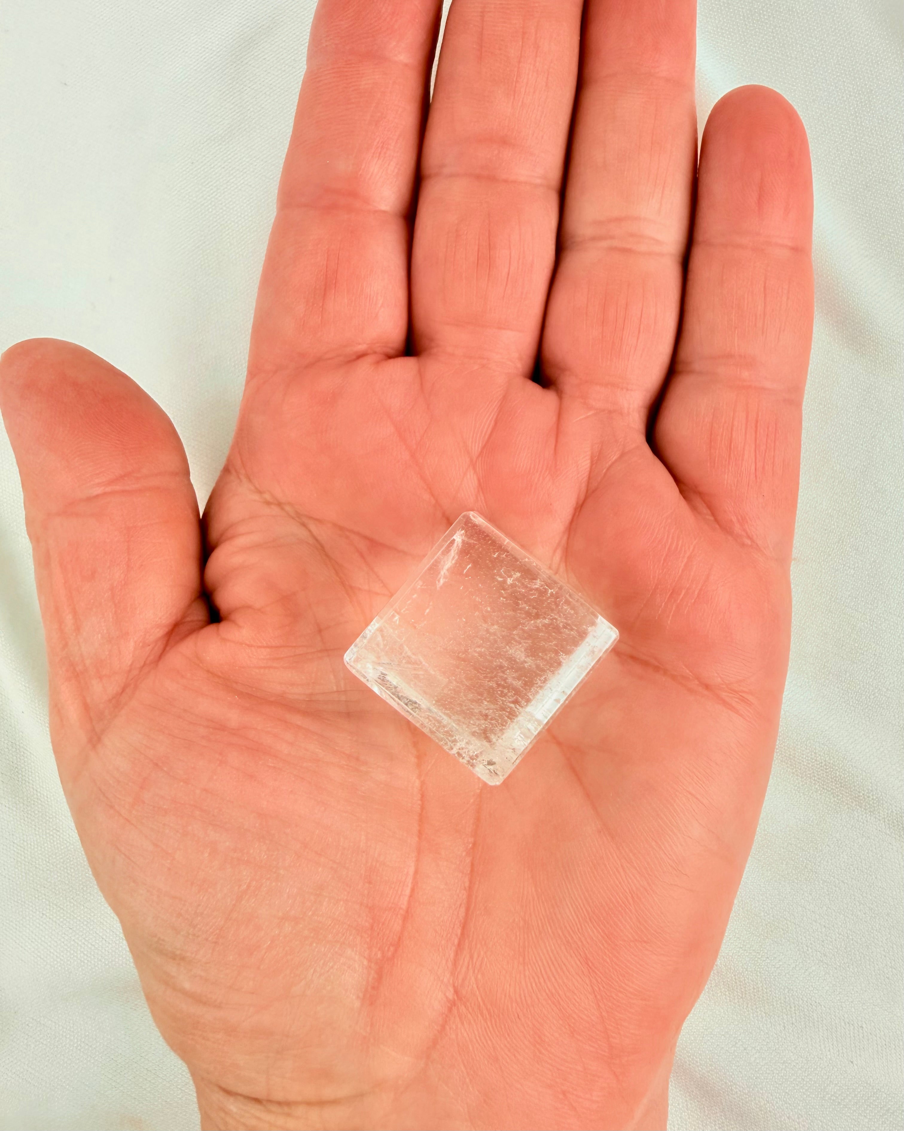 FÆNOMENAL HEALENDE ENERGI - KRYSTAL