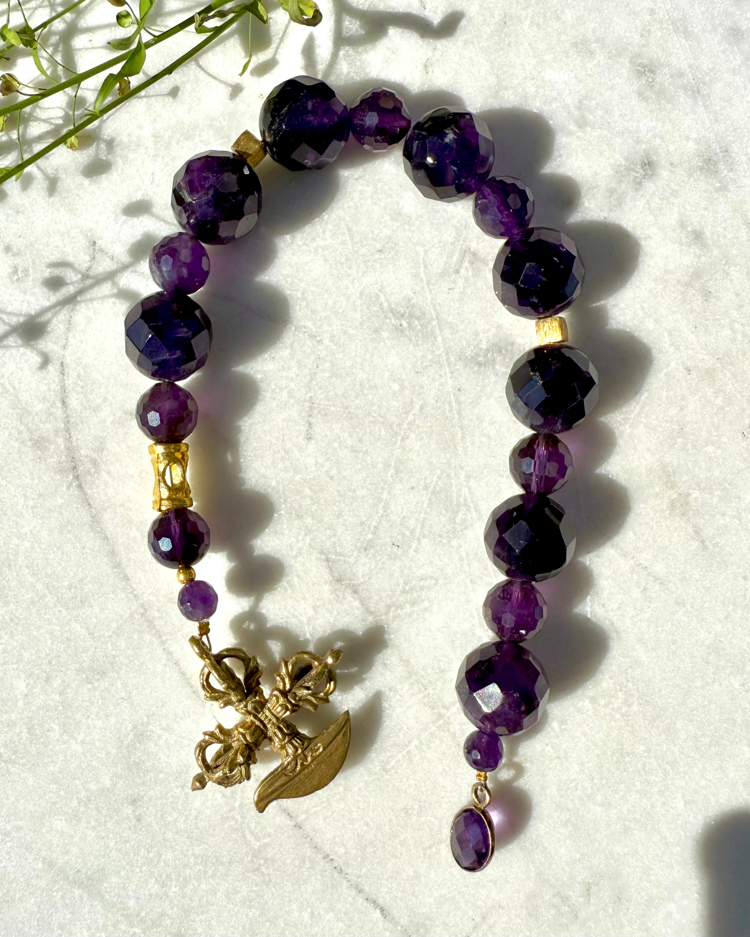 YOUR INNER TEMPLE - KRYSTALKÆDE - UNIKA