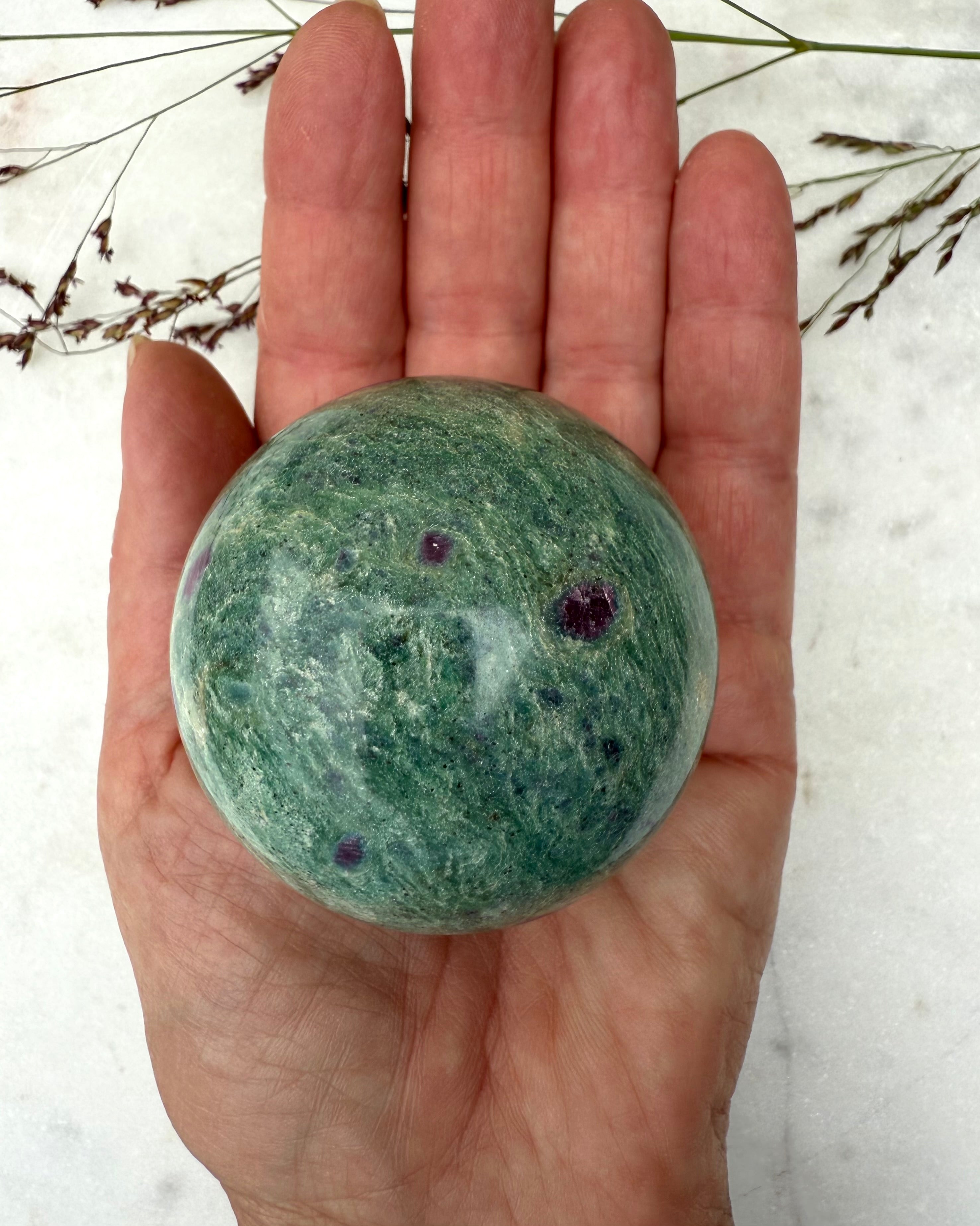 SELVKÆRLIGHED OG SUCCES - KRYSTALKUGLE