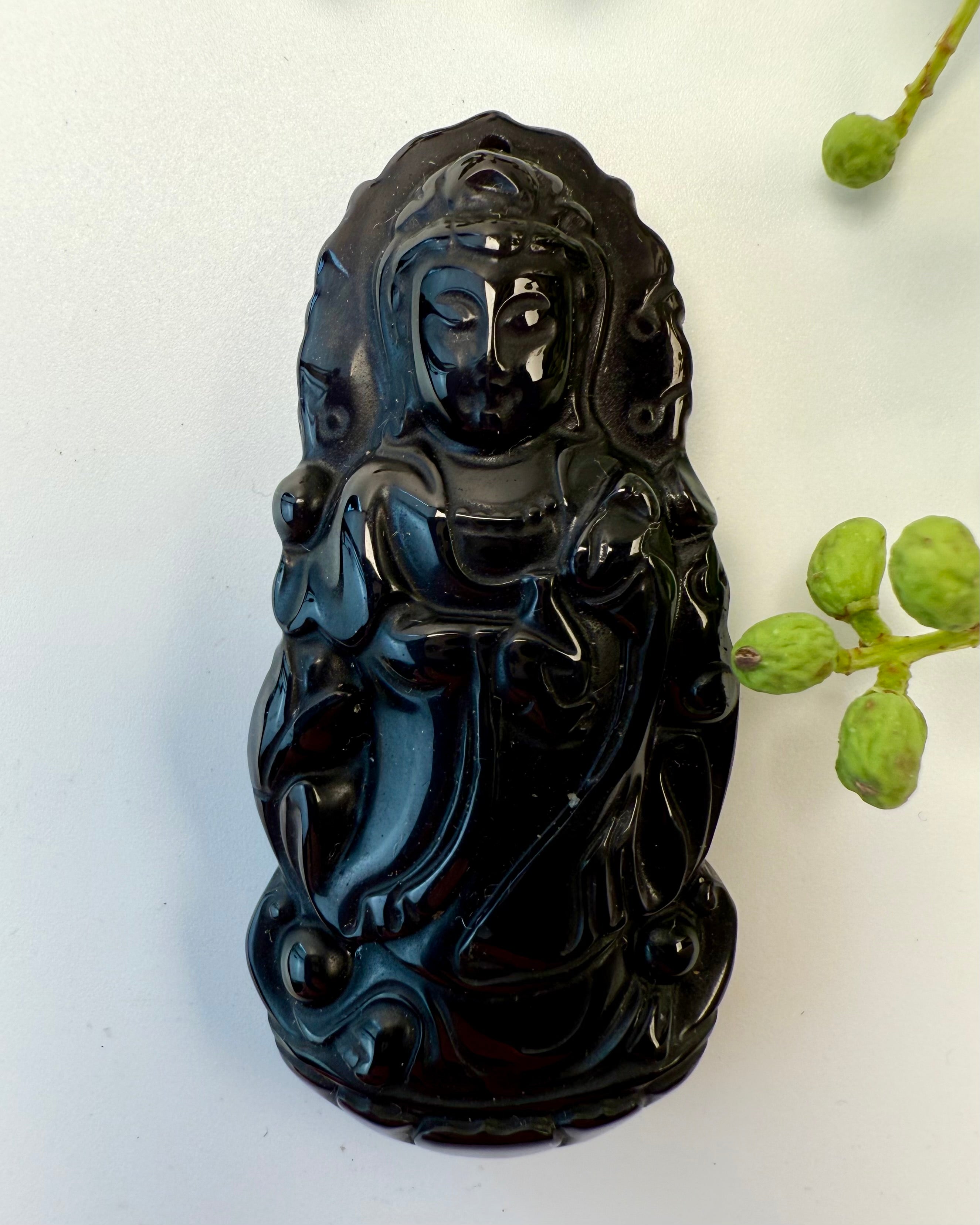 SEE IN THE DARK - AMULET - UNIKA