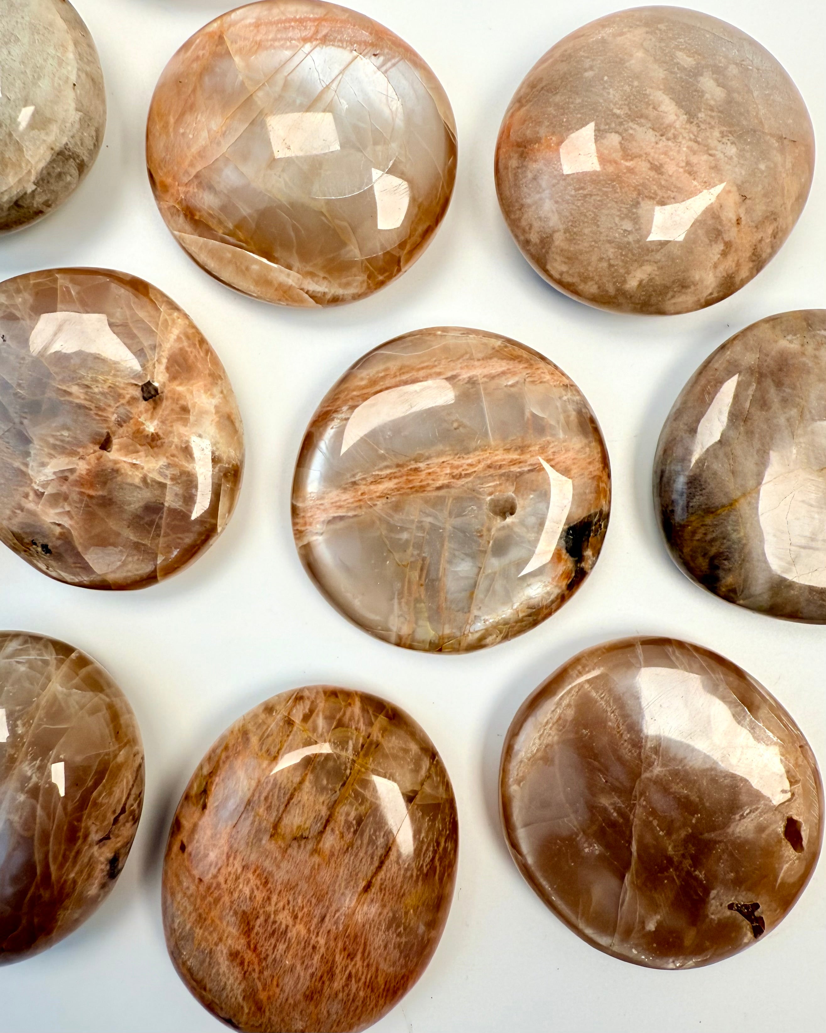 GOLDEN BOUNDARIES - KRYSTAL