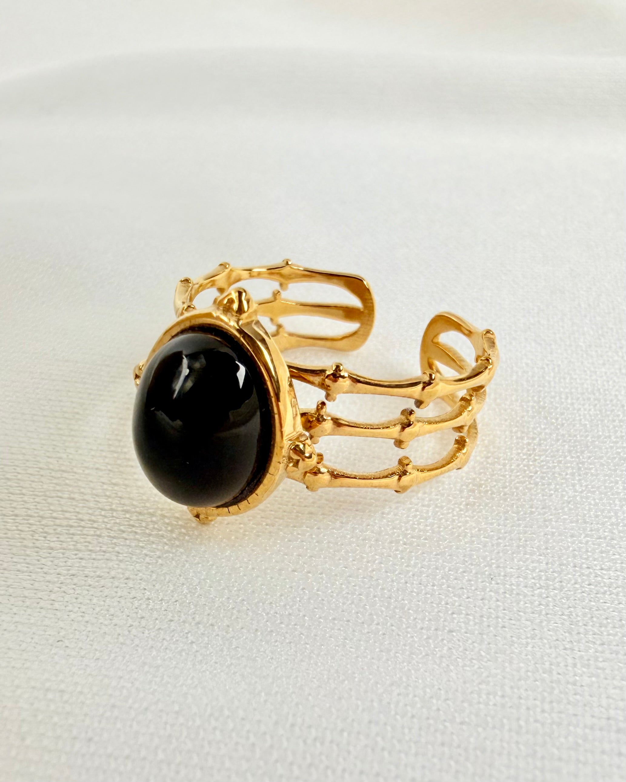 VEDHOLDENHED - RING