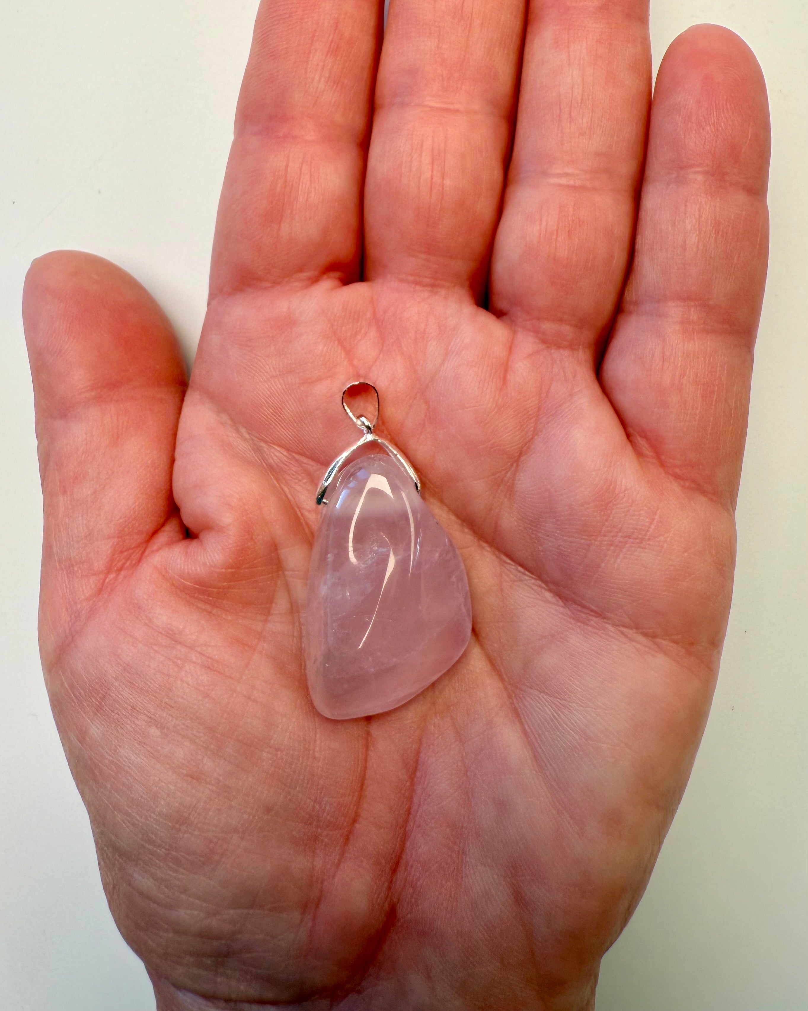 JEG VÆLGER KÆRLIGHEDEN - AMULET - UNIKA