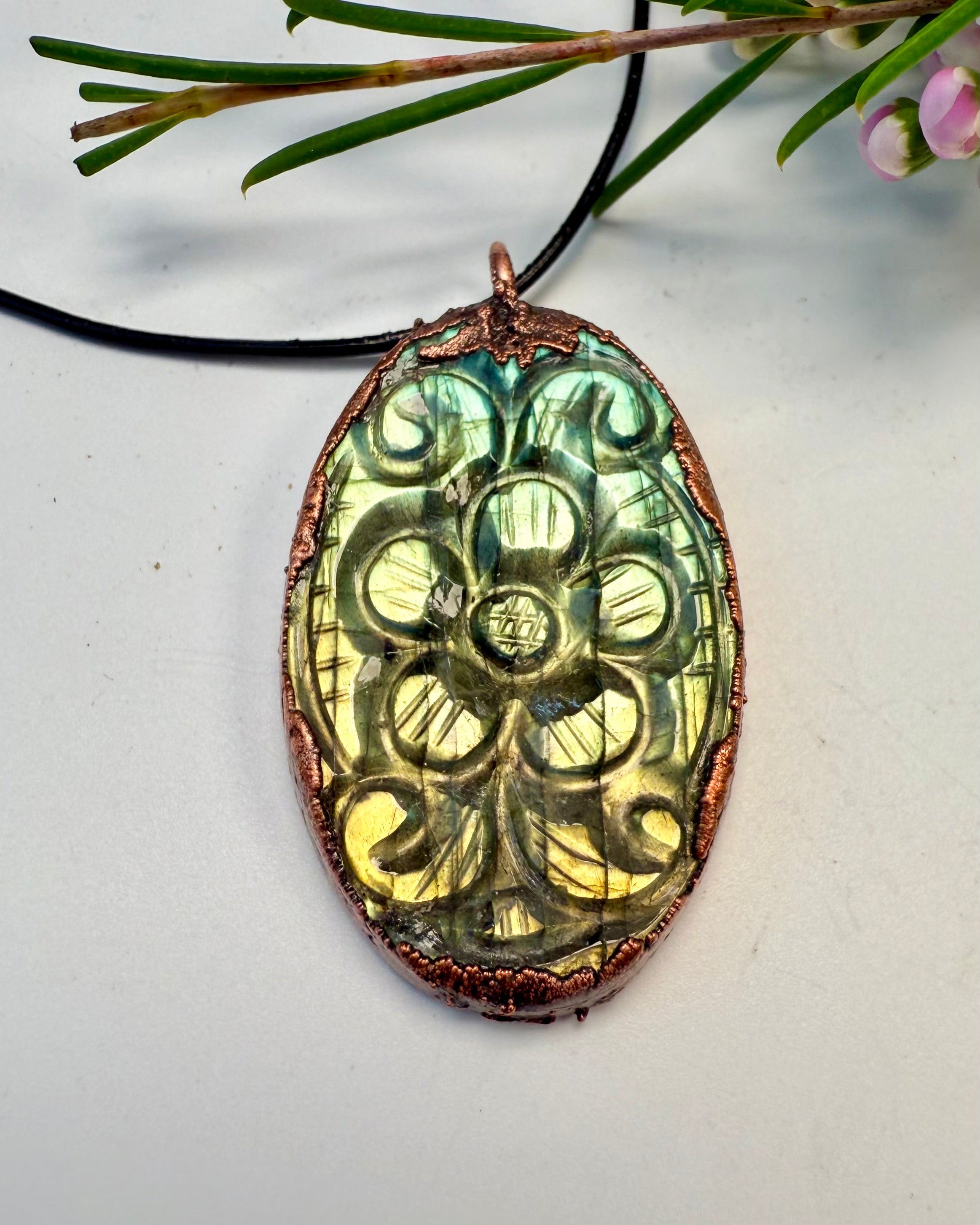 FORENET FOR ALTID - AMULET - UNIKA