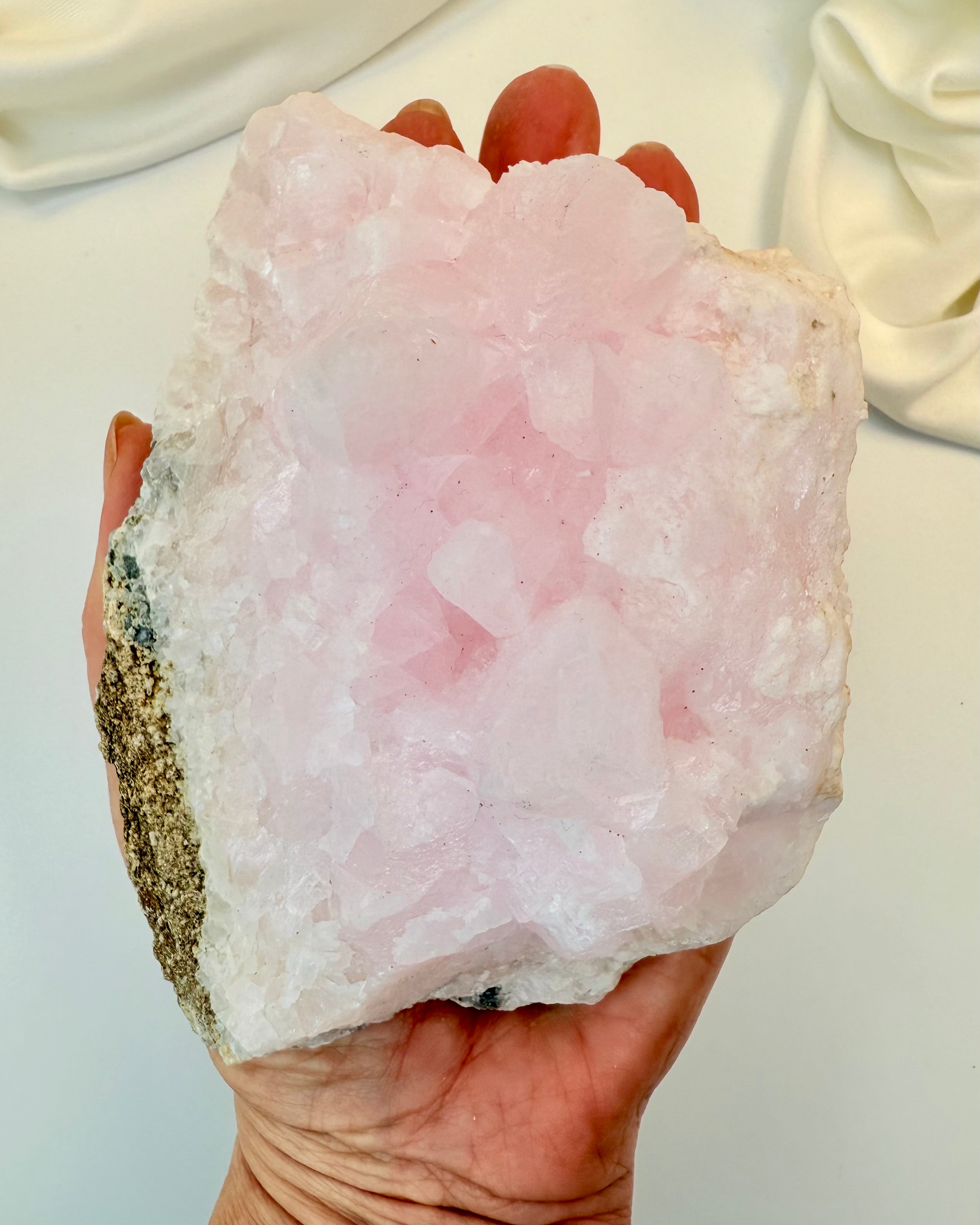 A SHOWER OF LOVE - KRYSTAL - UNIKA