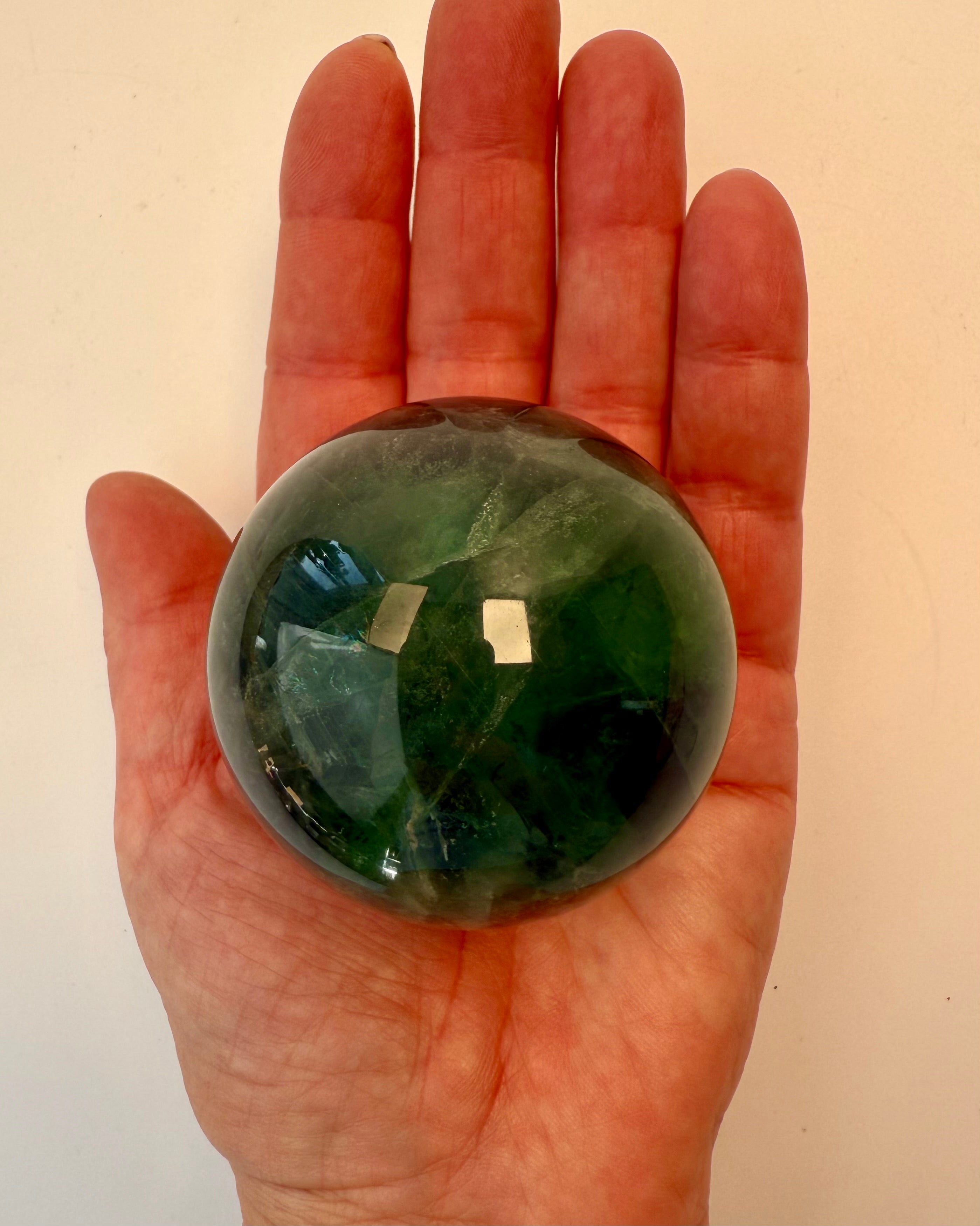 GENIALT - KRYSTALKUGLE - UNIKA