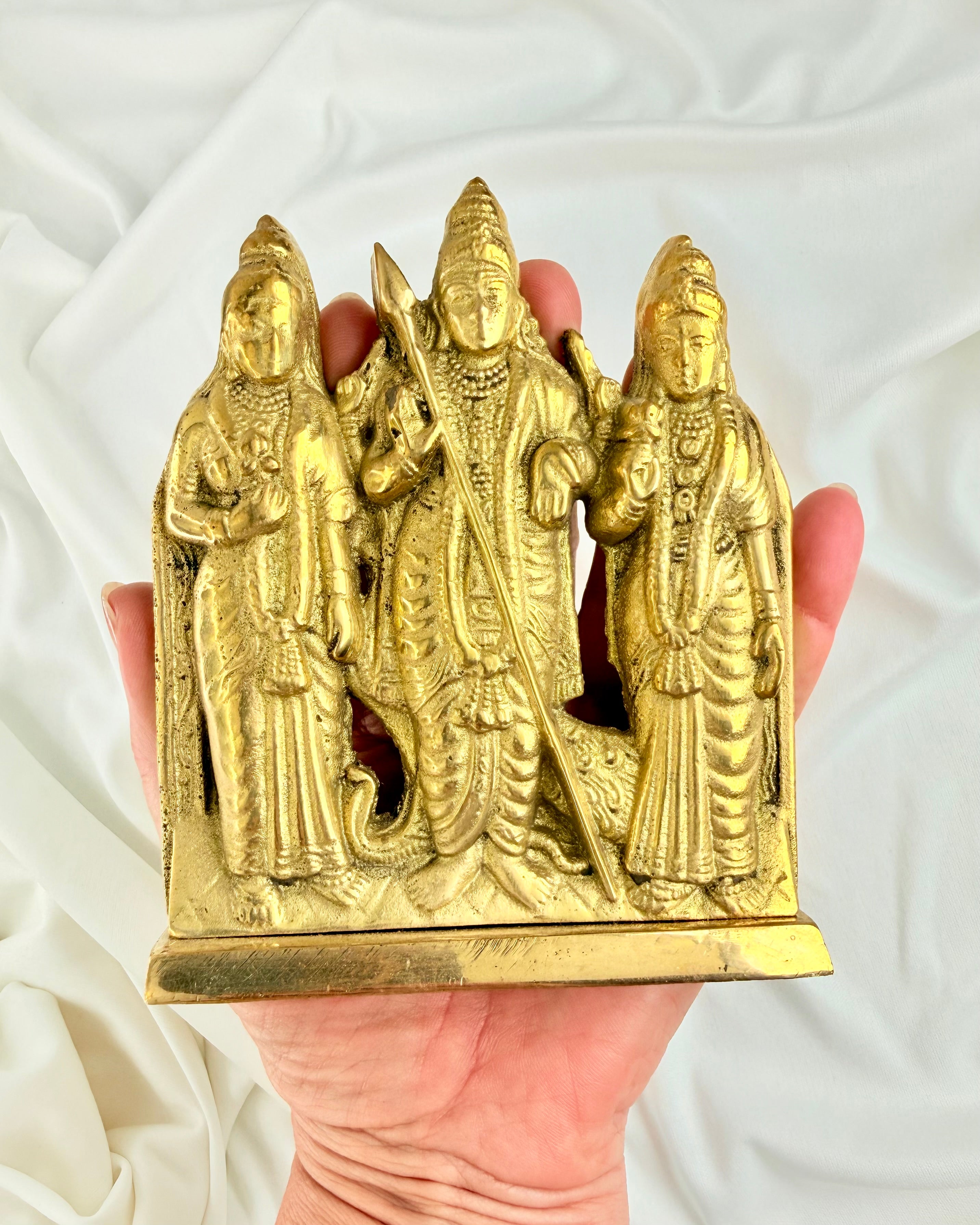 GUDDOMMELIG KRAFT - FIGUR - UNIKA