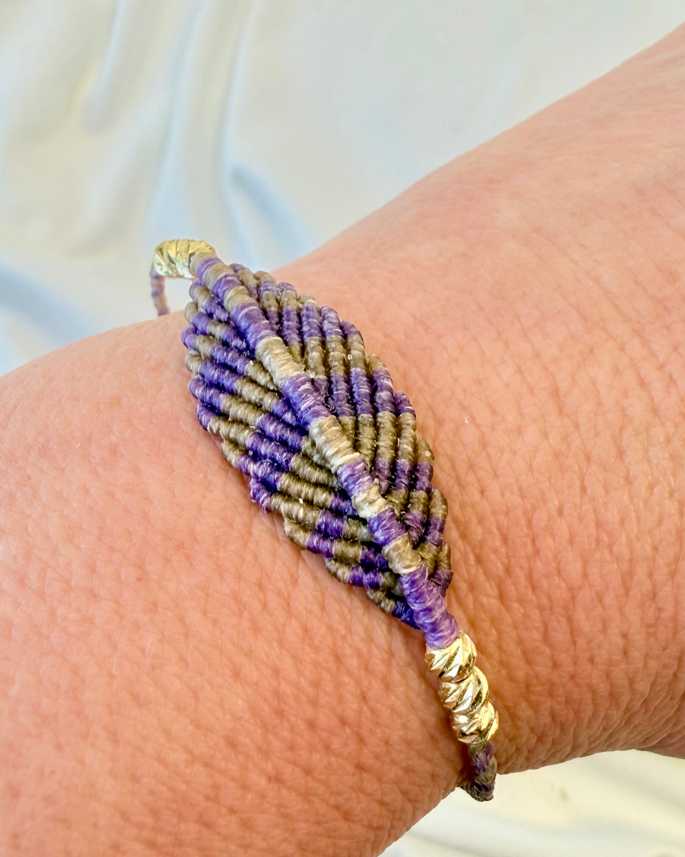 JEG HAR TILLID TIL MIN EGEN INTUITION - ARMBÅND - UNIKA