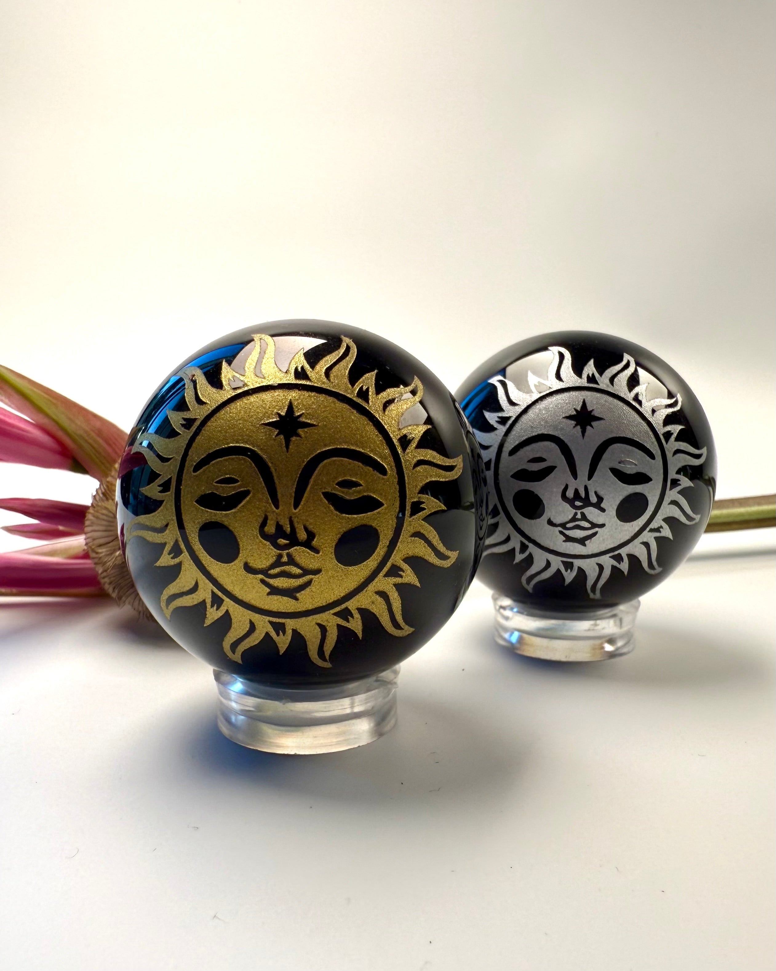 DAY AND NIGHT - KRYSTALKUGLE