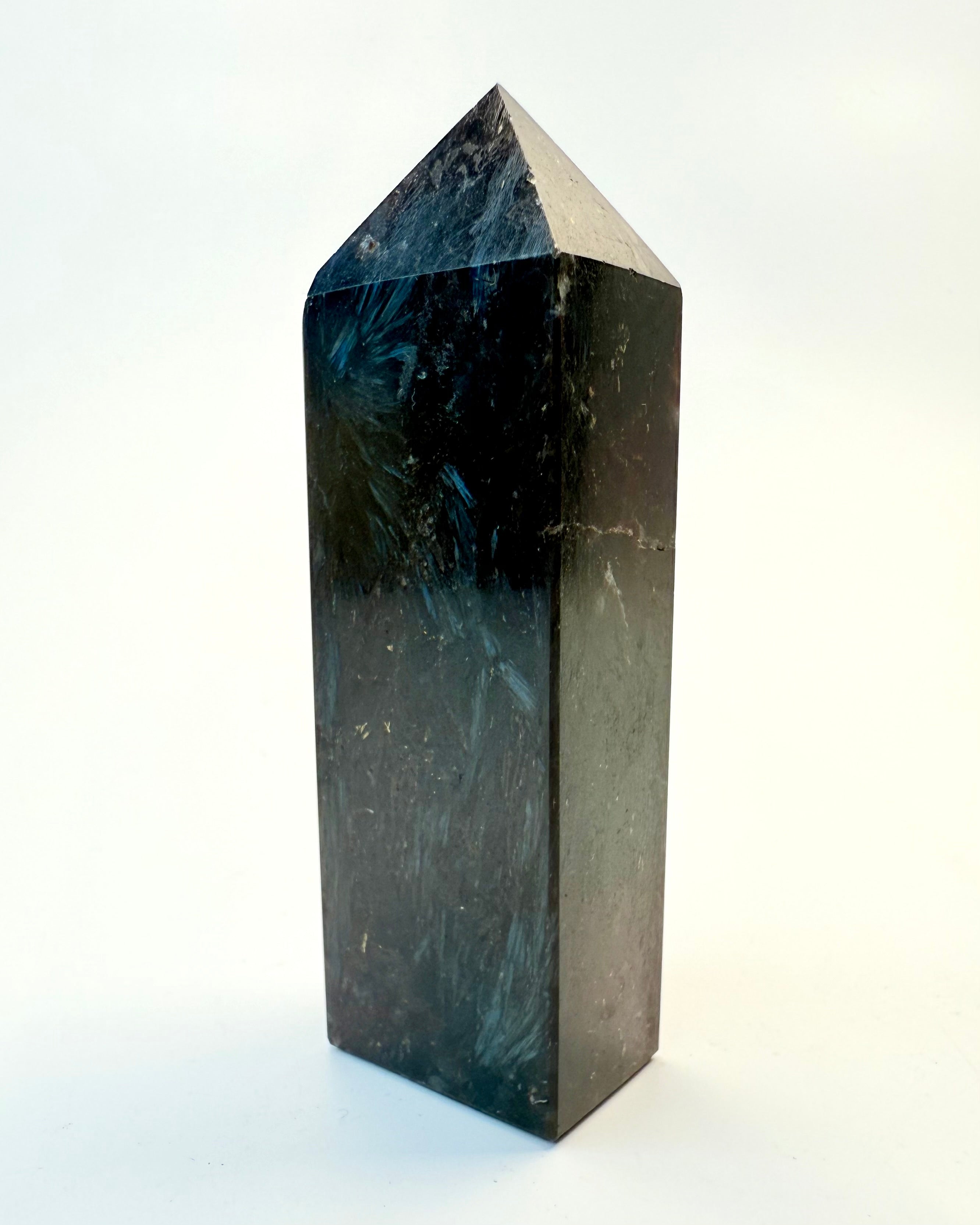 DEN SORTE ULV - KRYSTALSØJLE