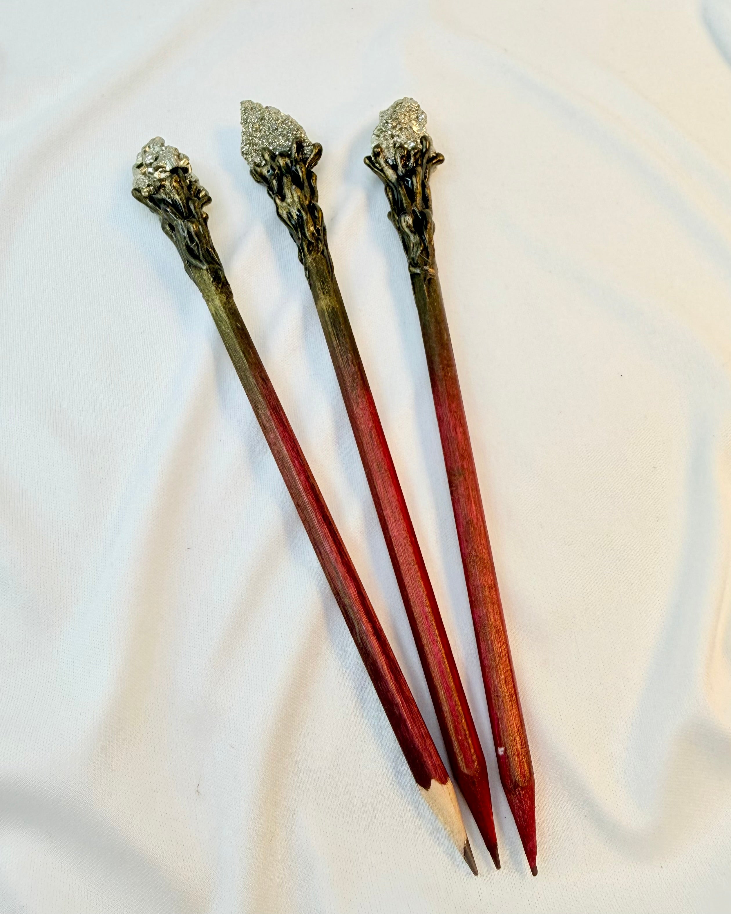 VILD, STÆRK OG STÅLFAST - BLYANT