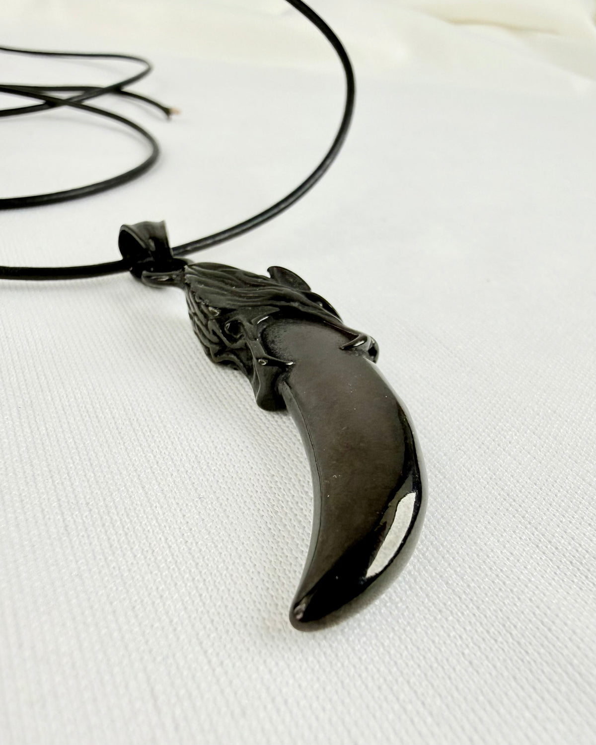 WILD WILL - AMULET - UNIKA