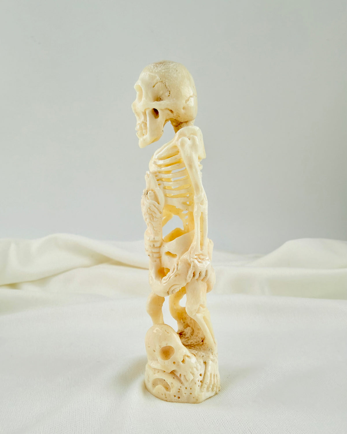 GENFØDELSENS ALKYMIST - FIGUR