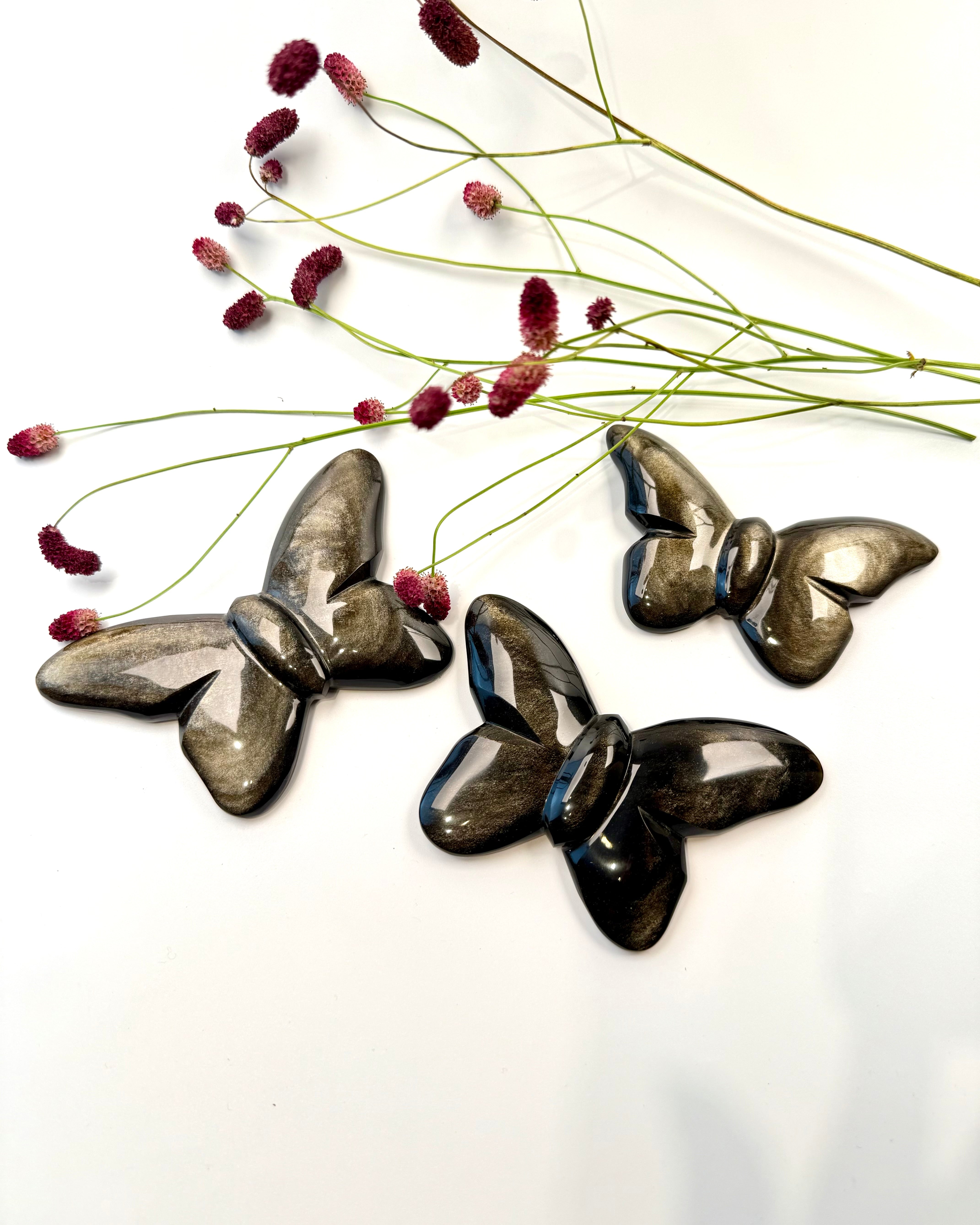 ON YOUR OWN TERMS - SOMMERFUGL - KRYSTAL