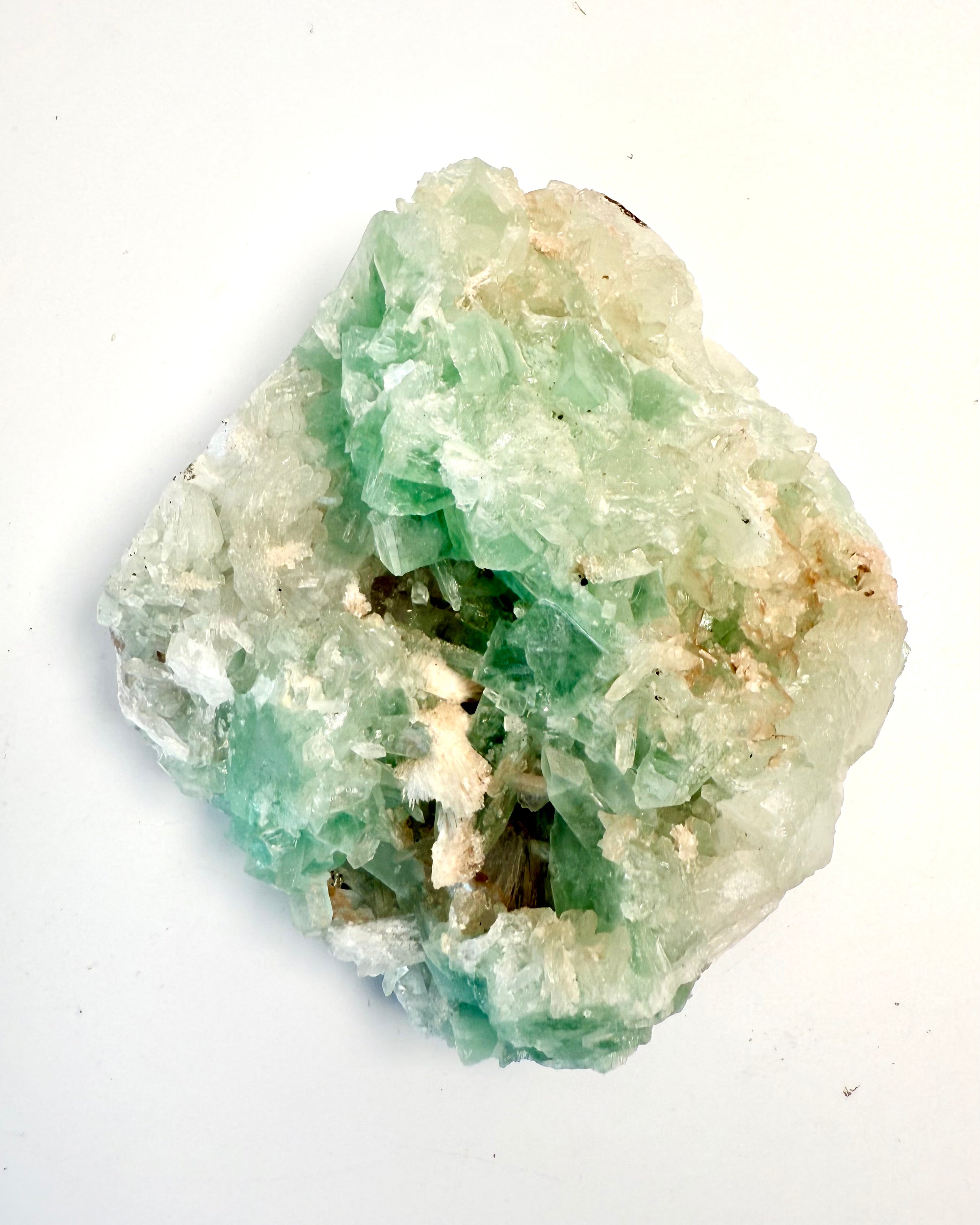 THE SACRED OUTSIDER - KRYSTAL - UNIKA